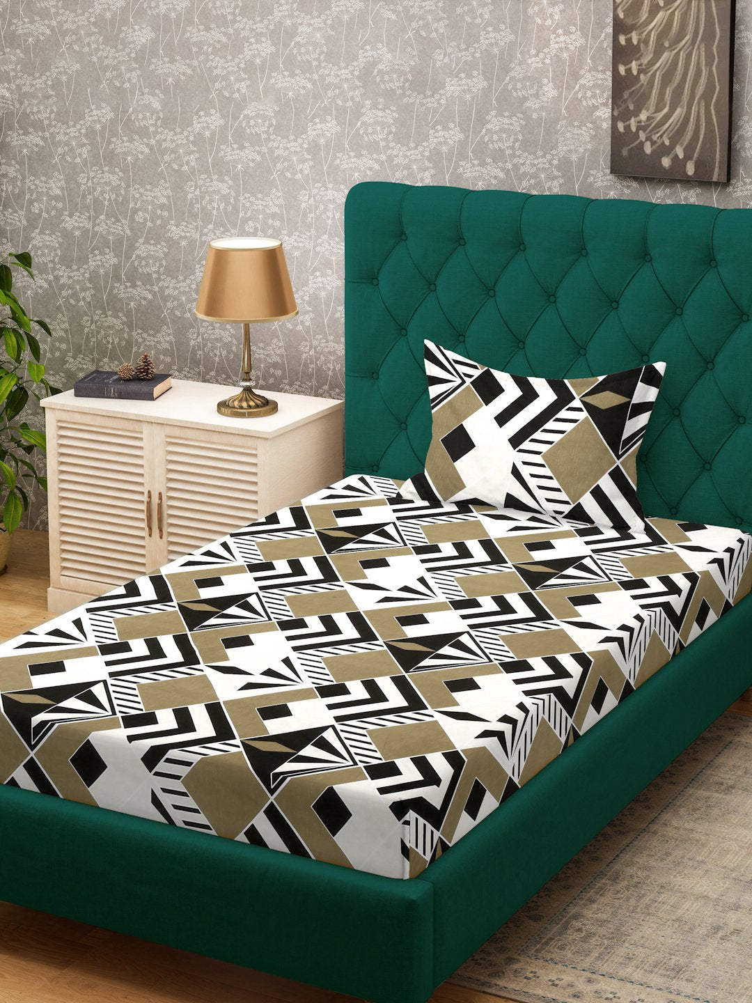 Multi Geometric 300 TC Cotton Blend Single Bedsheet with Pillow Cover