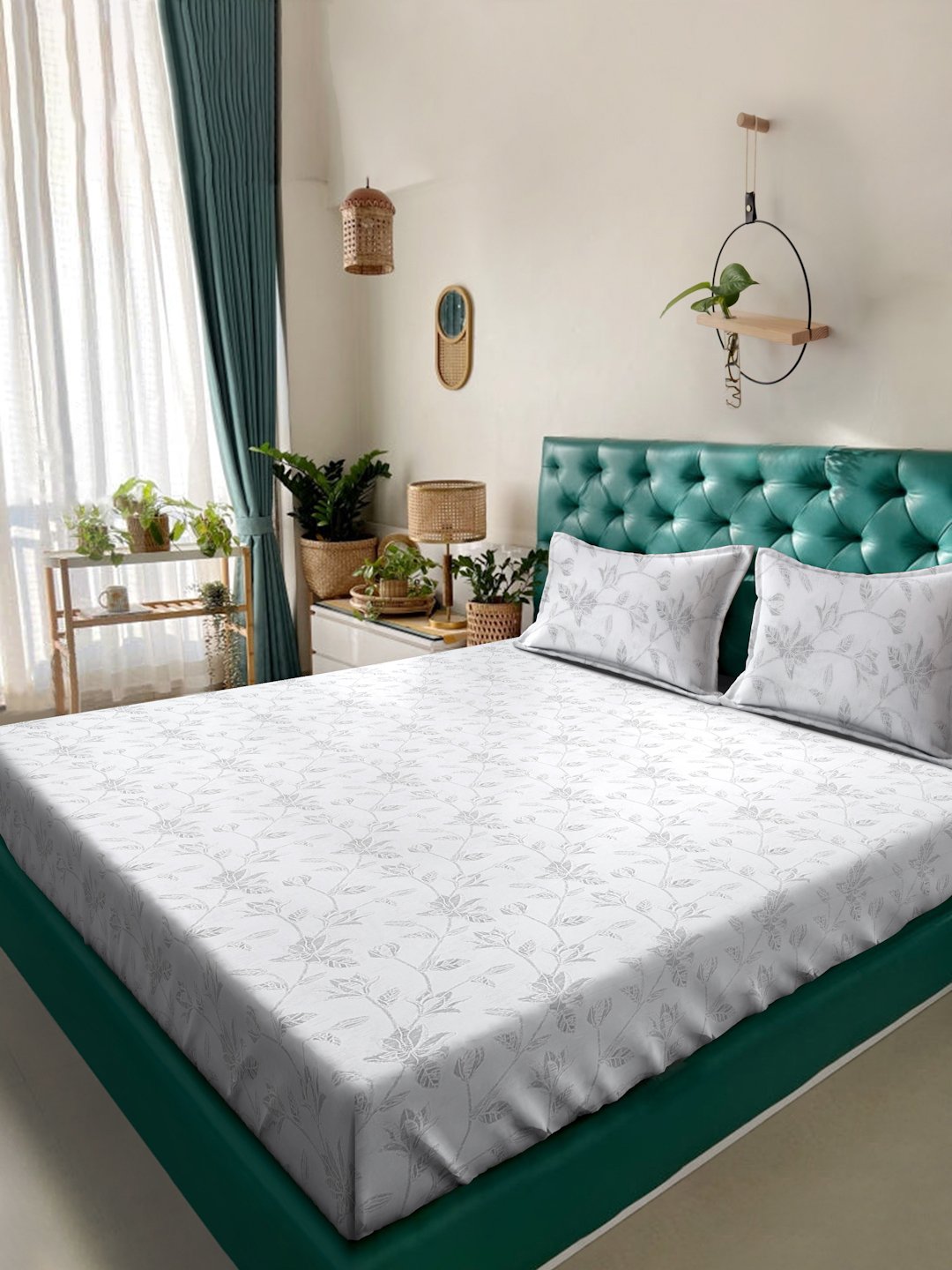 White Floral 400 TC Pure Cotton Super King Double Bedsheet with 2 Pillow Covers