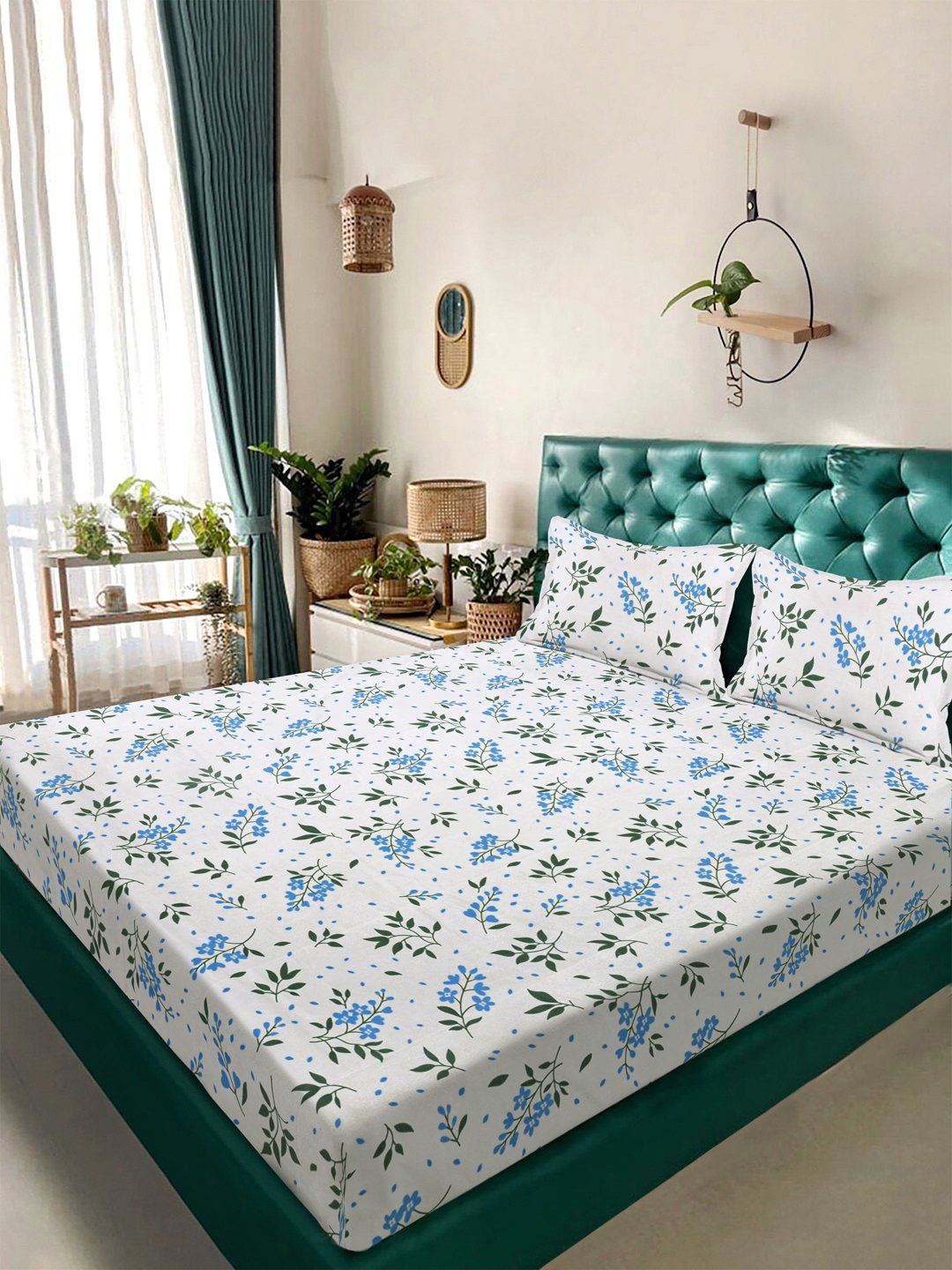 White Floral 300 TC Cotton Blend Double Bedsheet with 2 Pillow Covers