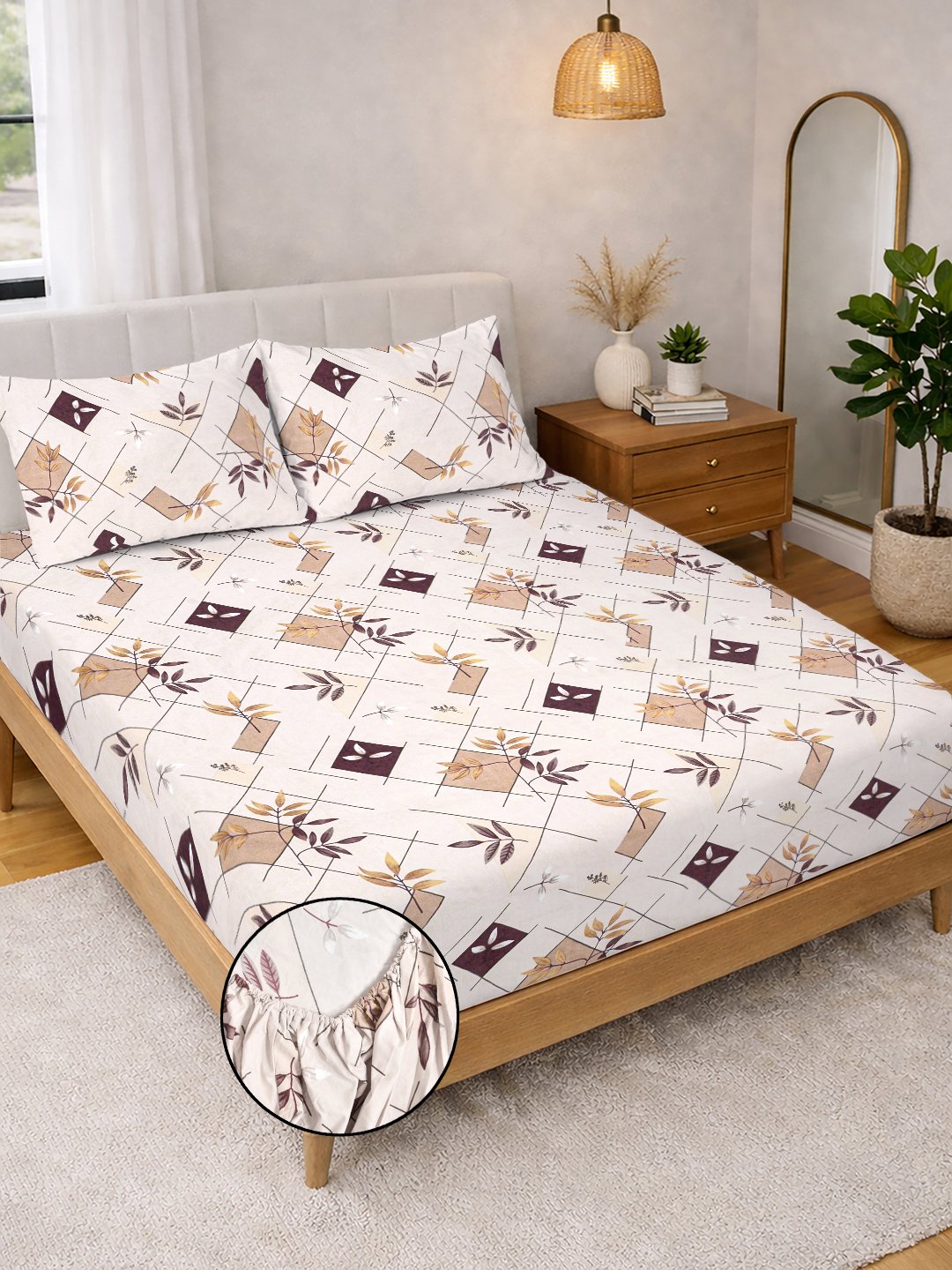 Cream Geometric Cotton Blend Fitted Double Bedsheet with 2 Pillow Covers