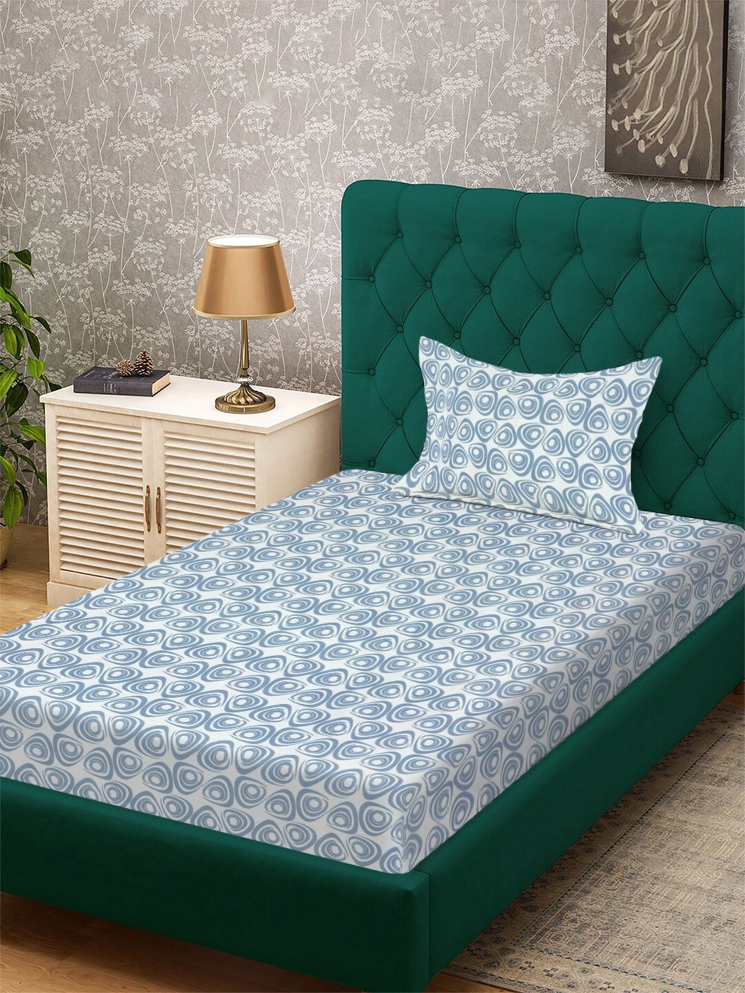 Blue Geometric 300 TC Cotton Blend Single Bedsheet with Pillow Cover