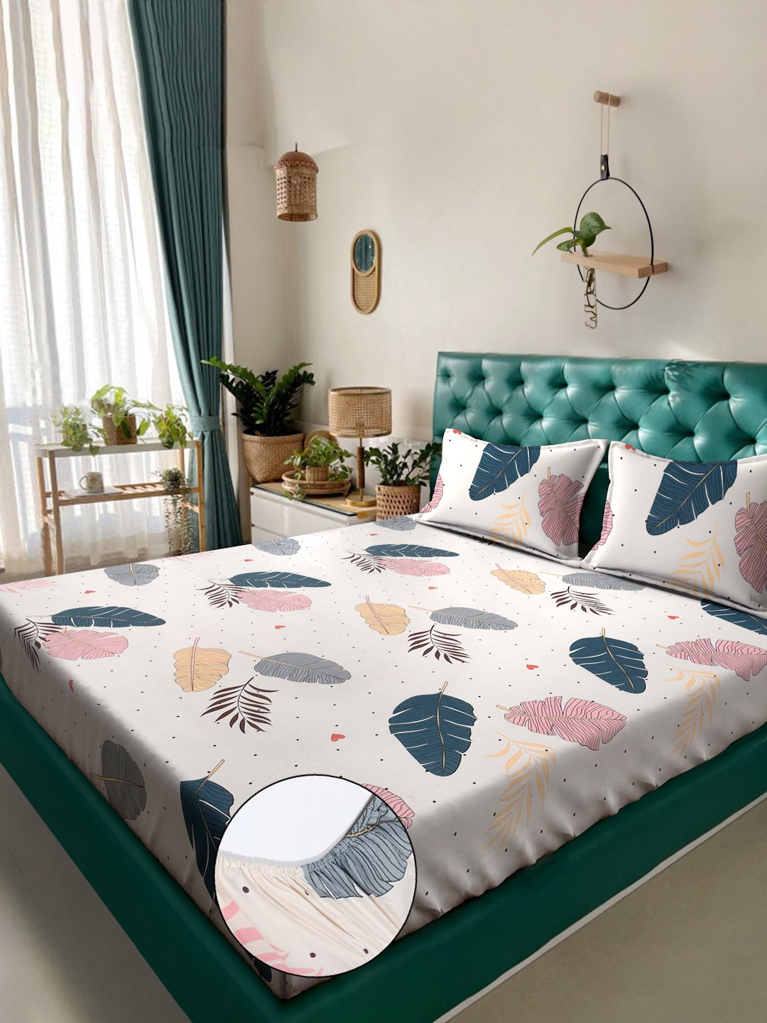 Cream Floral  300 TC Cotton Blend Fitted Double Bedsheet in Book Fold Packing