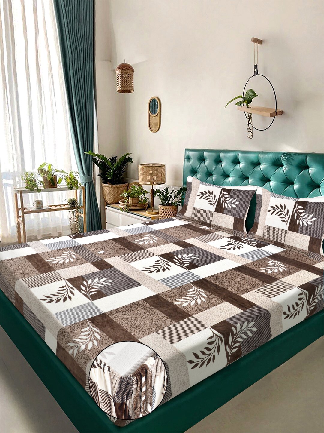 Brown Floral Super King Woolen Fitted Double Bedsheet with 2 Pillow Covers