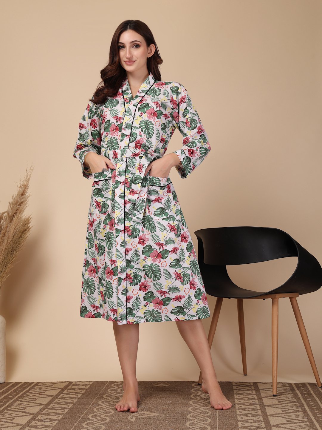 Women Printed White Floral Pure Cotton Bath Robe With Belt