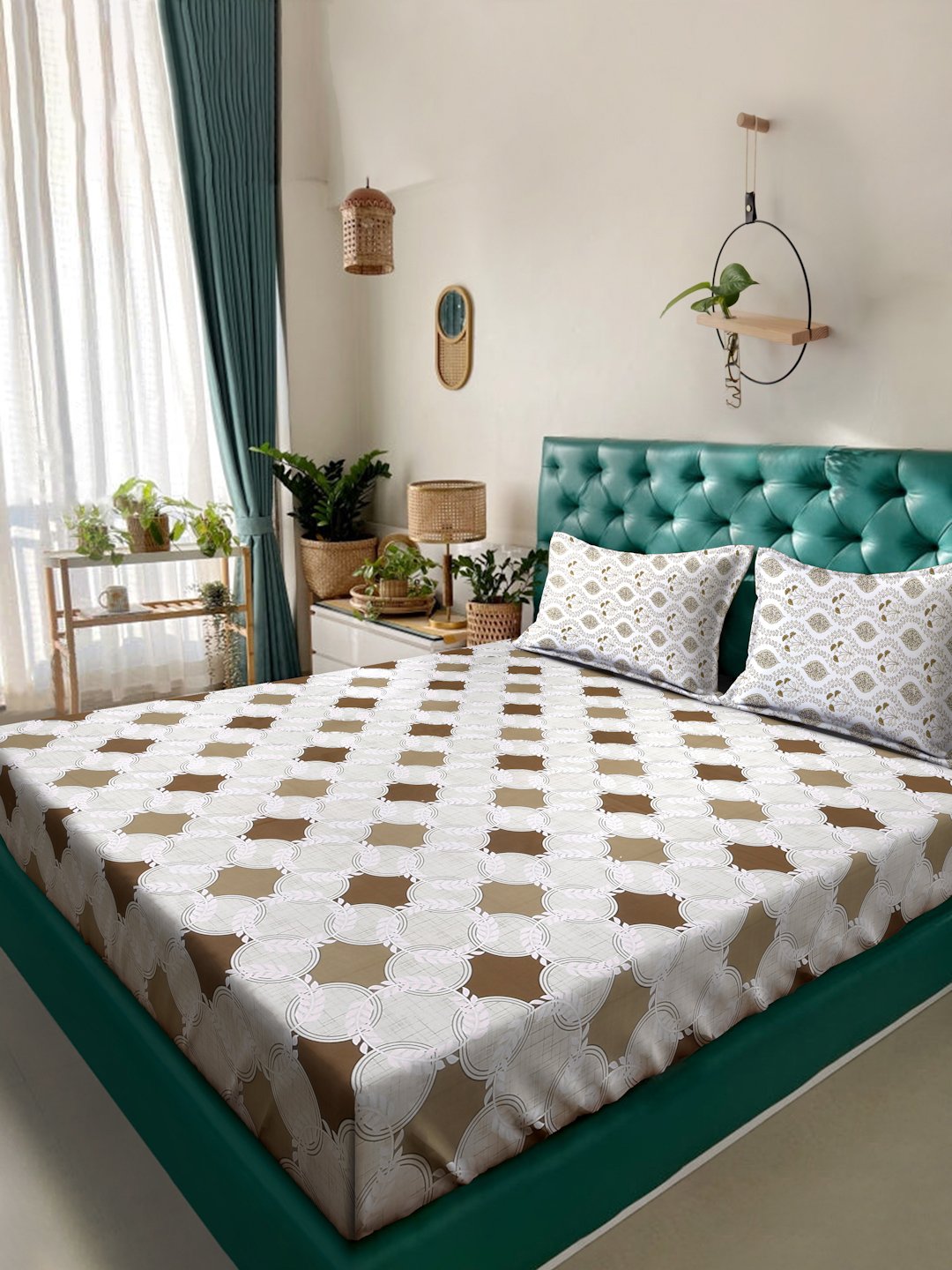 Beige Geometric 400 TC Pure Cotton Double Bedsheet with 2 Pillow Covers