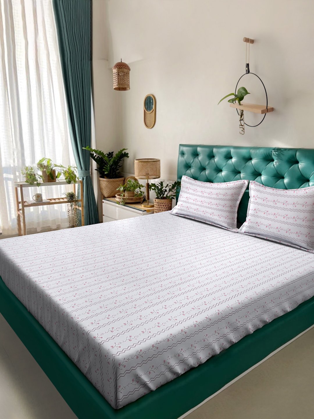 White Floral 400 TC Pure Cotton Super King Double Bedsheet with 2 Pillow Covers