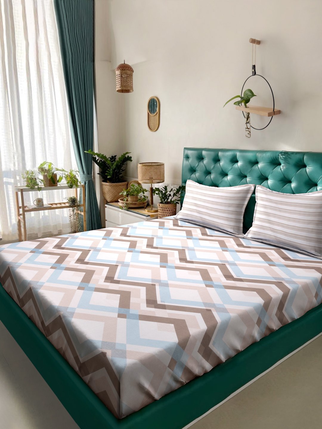Multi Abstract 300 TC Cotton Blend Double Bedsheet in Book Fold Packing