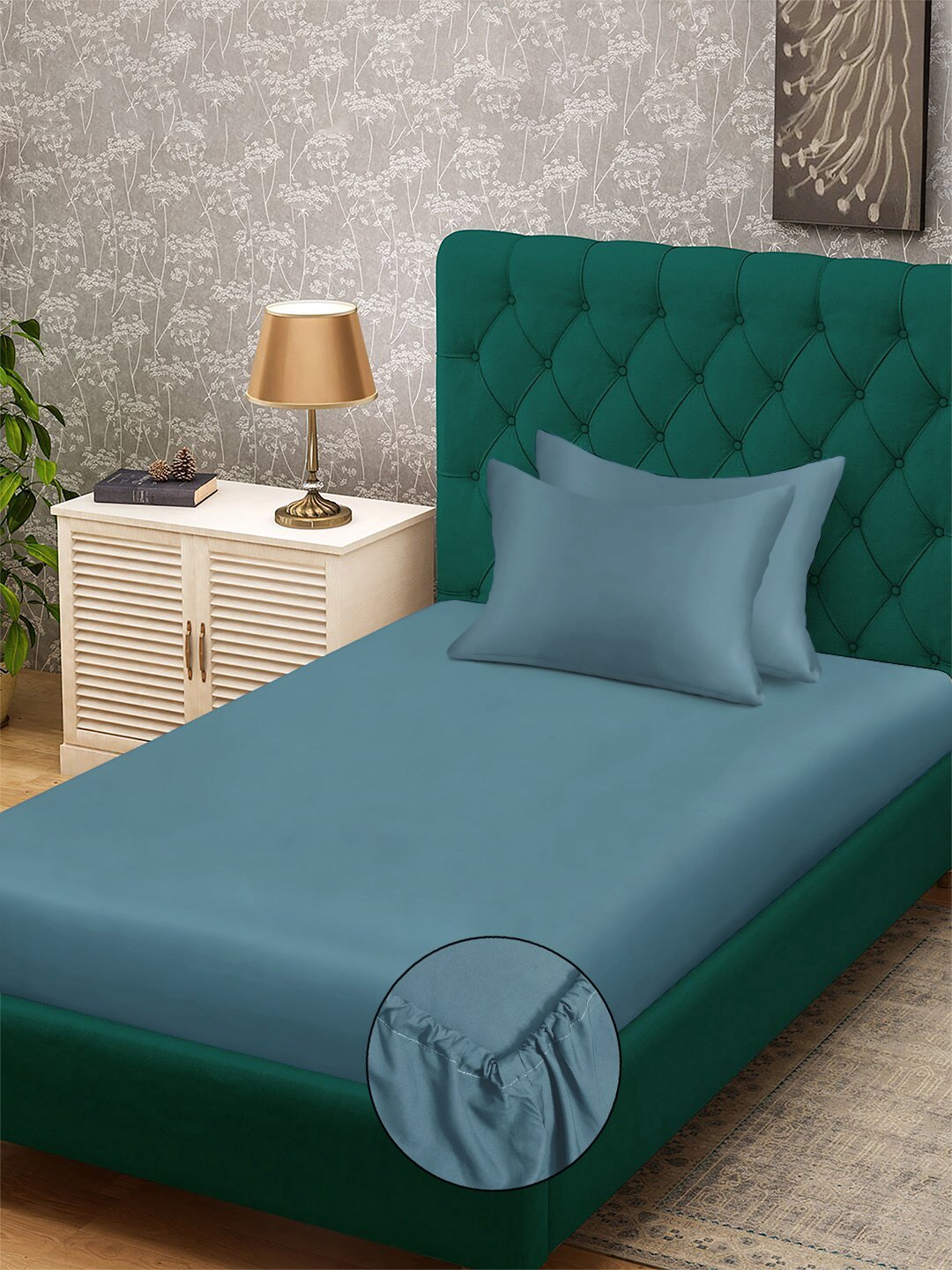 Turquoise Solid 300 TC Cotton Blend Fitted Single Bedsheet with 2 Pillow Covers