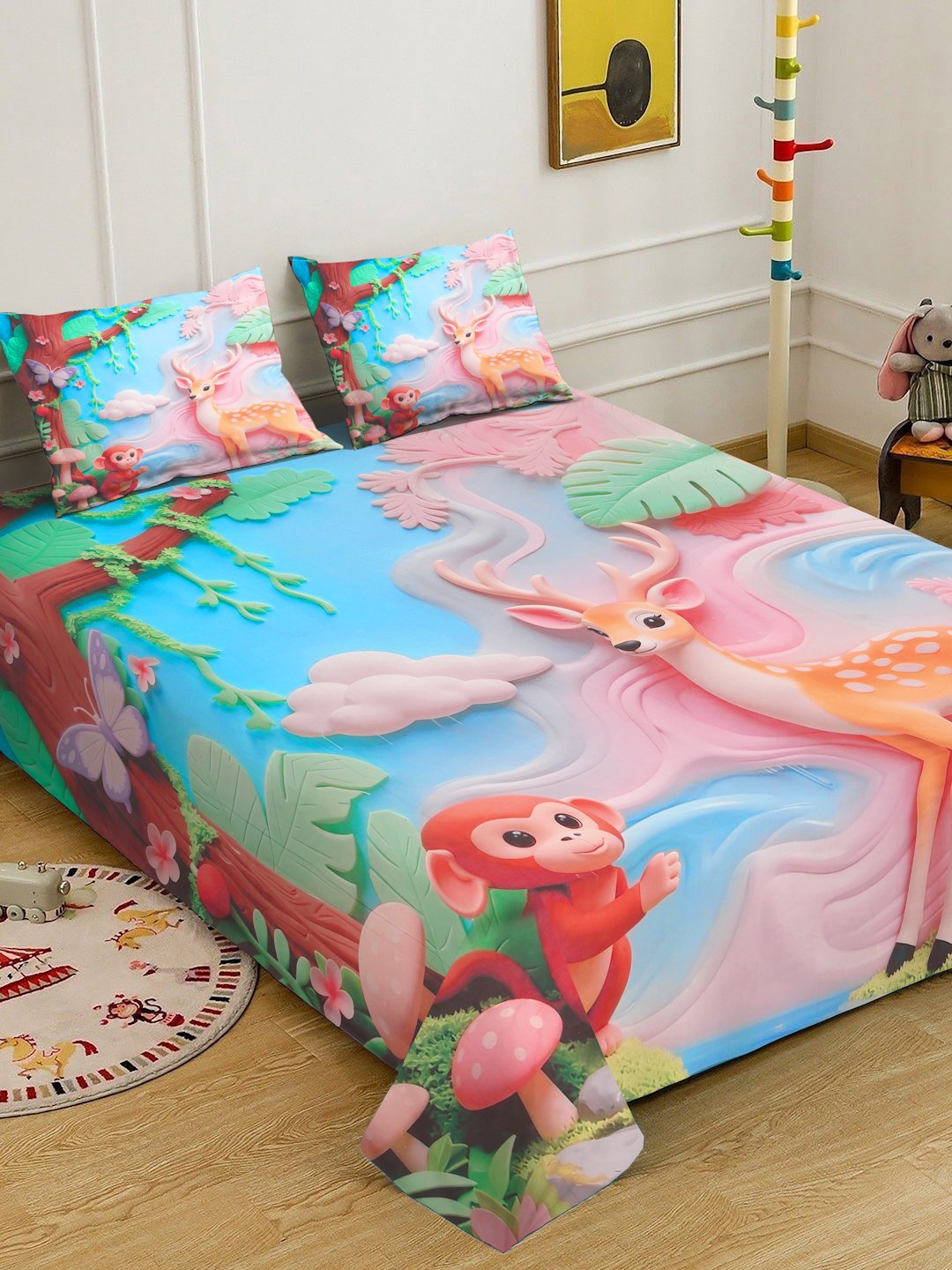 Multi Digital Animal Printed Cotton Blend Double Bedsheet with 2 Pillow Covers