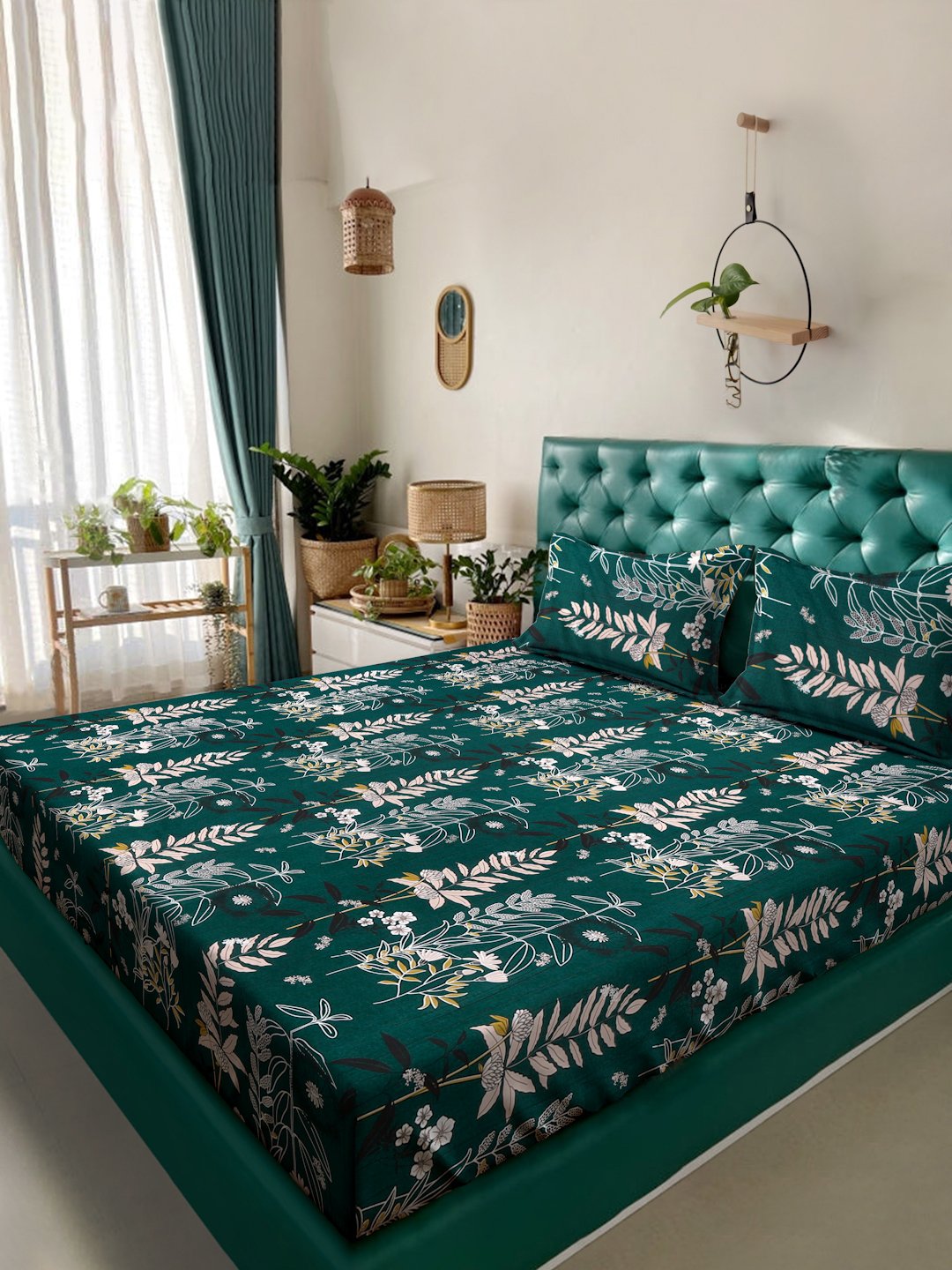 Green Floral 300 TC Cotton Blend Double Bedsheet in Book Fold Packing