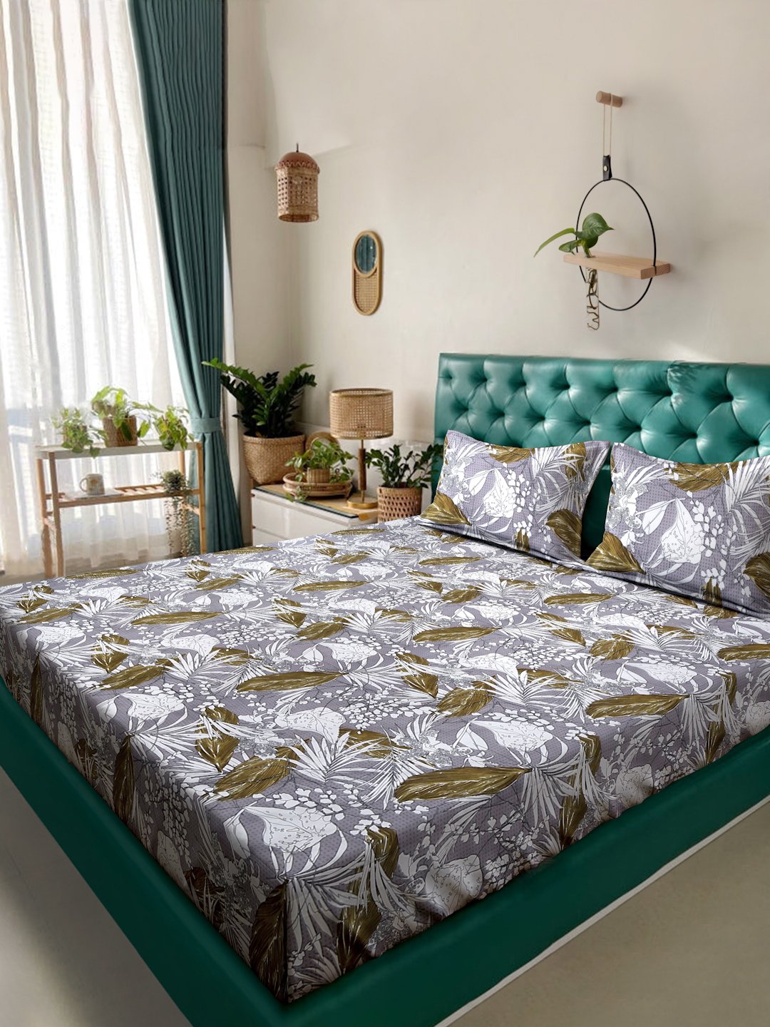 Multi Floral 300 TC Cotton Blend Double Bedsheet with 2 Pillow Covers