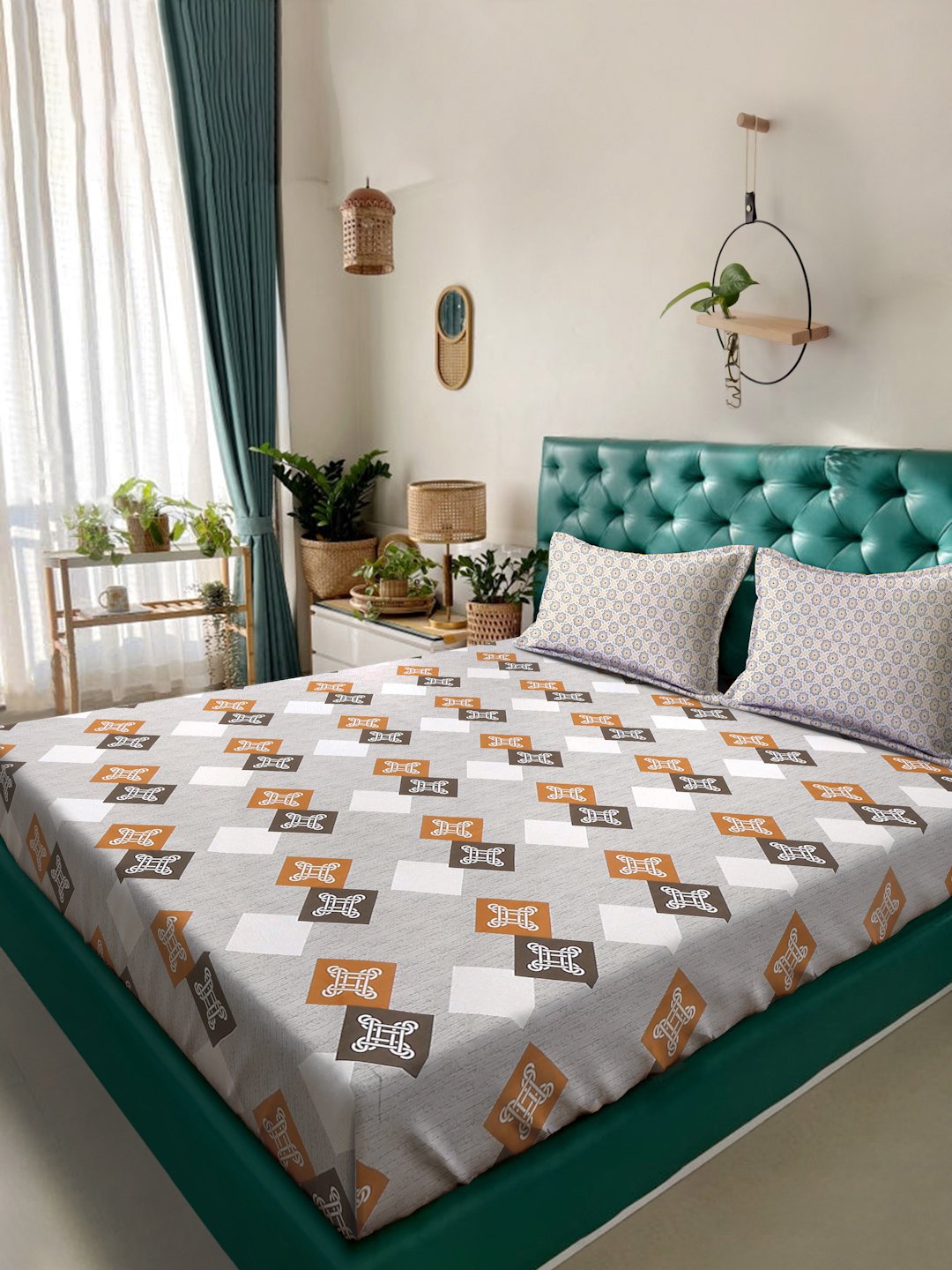Grey Geometric 400 TC Pure Cotton Double Bedsheet with 2 Pillow Covers