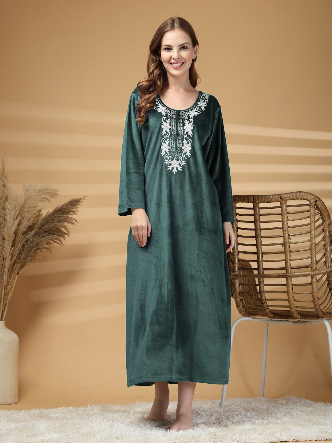 Klotthe Green Solid Soft touch Velvet Maxi Nightdress