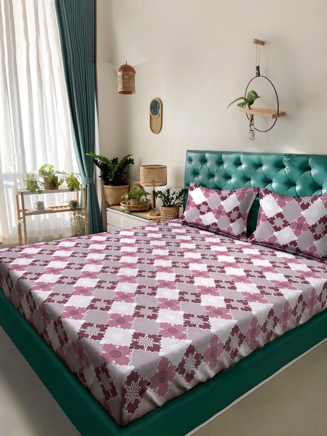 Pink Geometric 400 TC Pure Cotton Double Bedsheet with 2 Pillow Covers