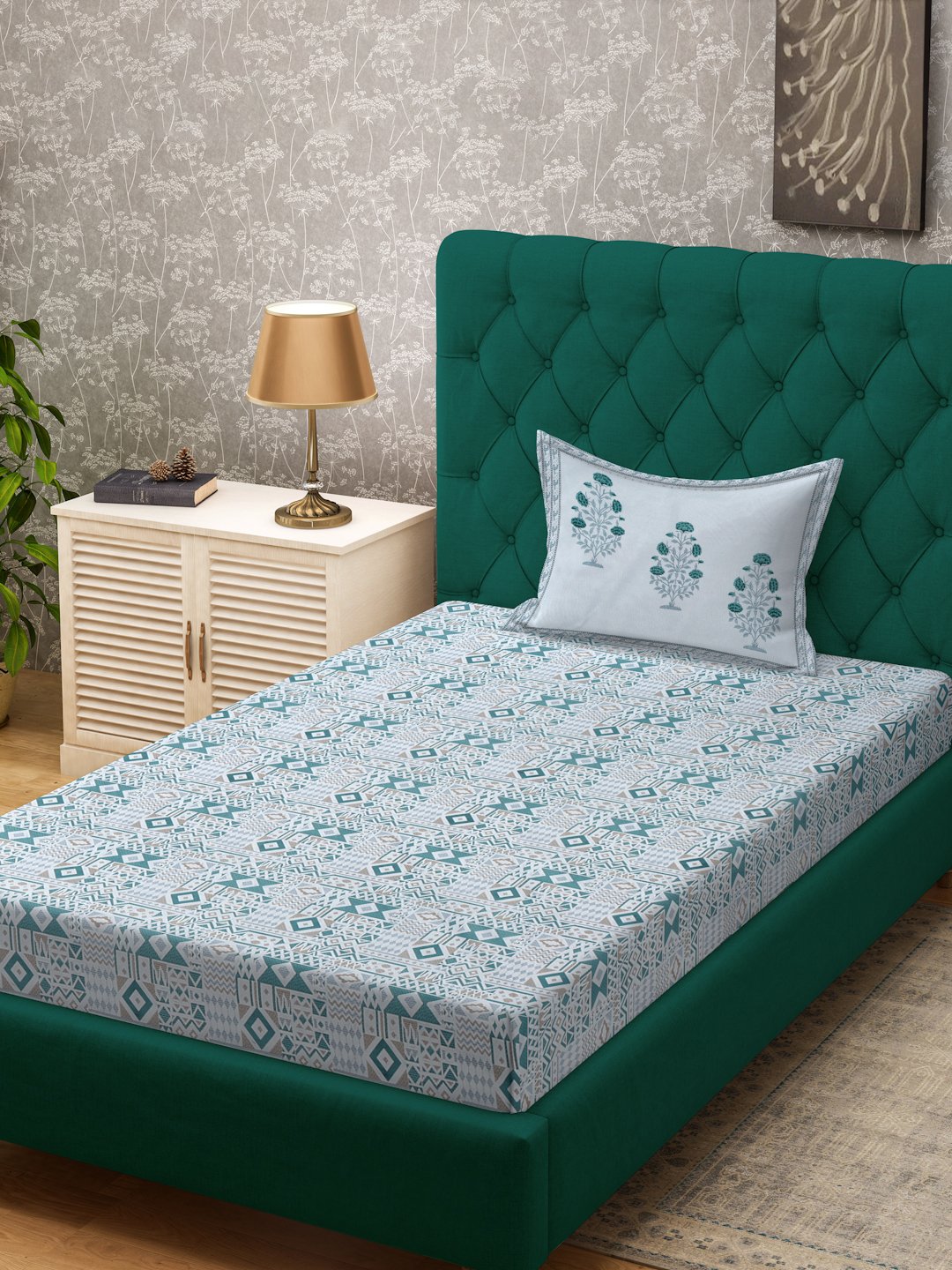 Green Geometric 400 TC Pure Cotton Single Bedsheet with Pillow Cover