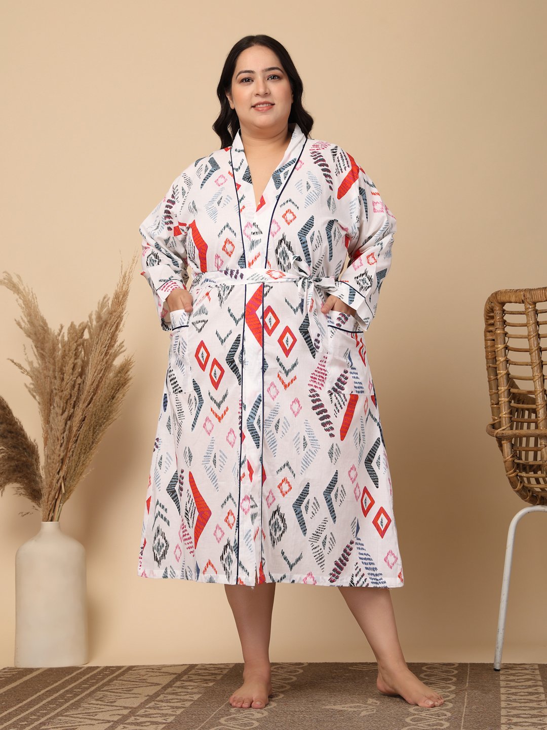 Women Printed White Abstract Plus Size Pure Cotton Bath Robe With Belt