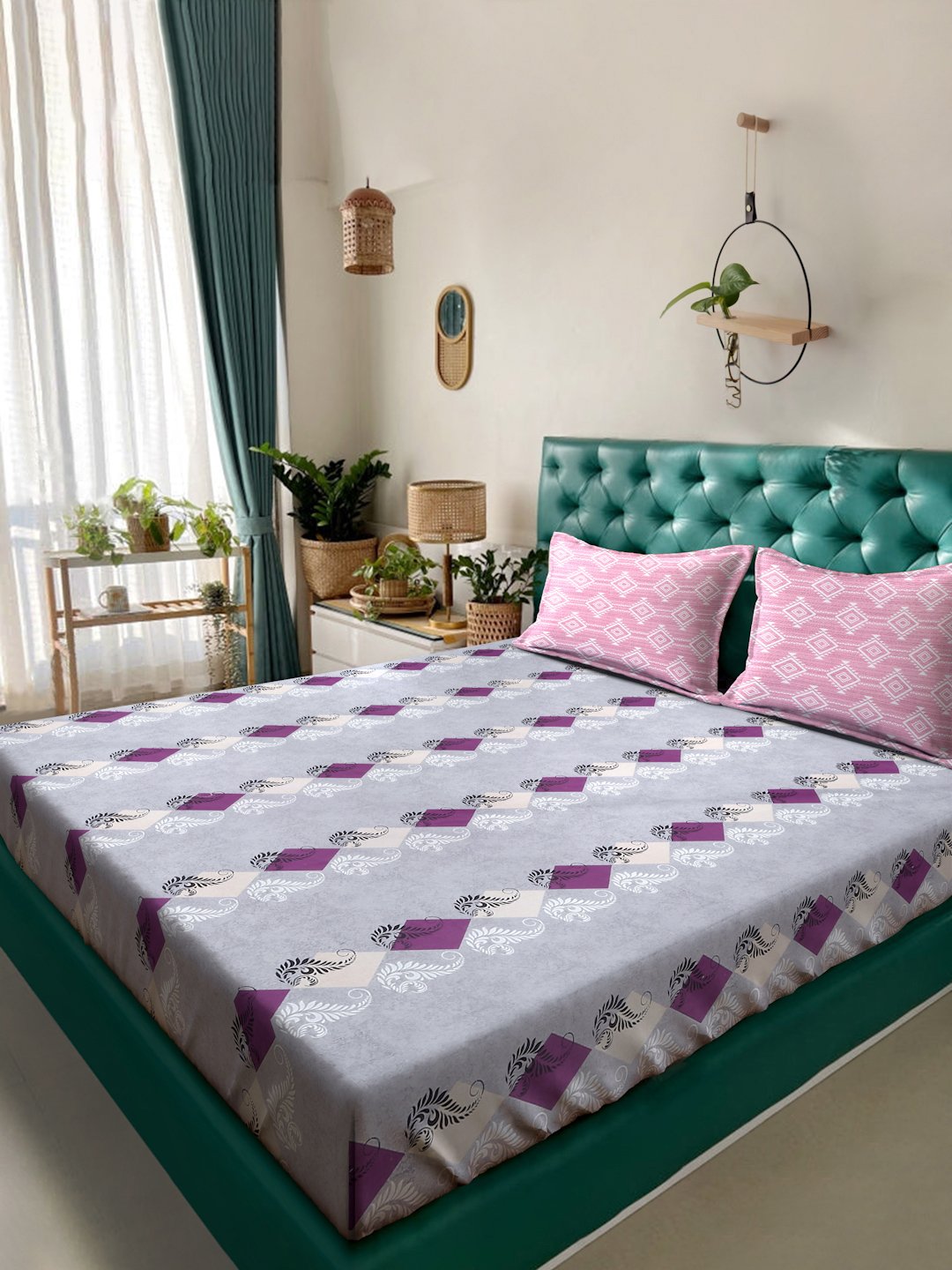 Purple Geometric 400 TC Pure Cotton Double Bedsheet with 2 Pillow Covers