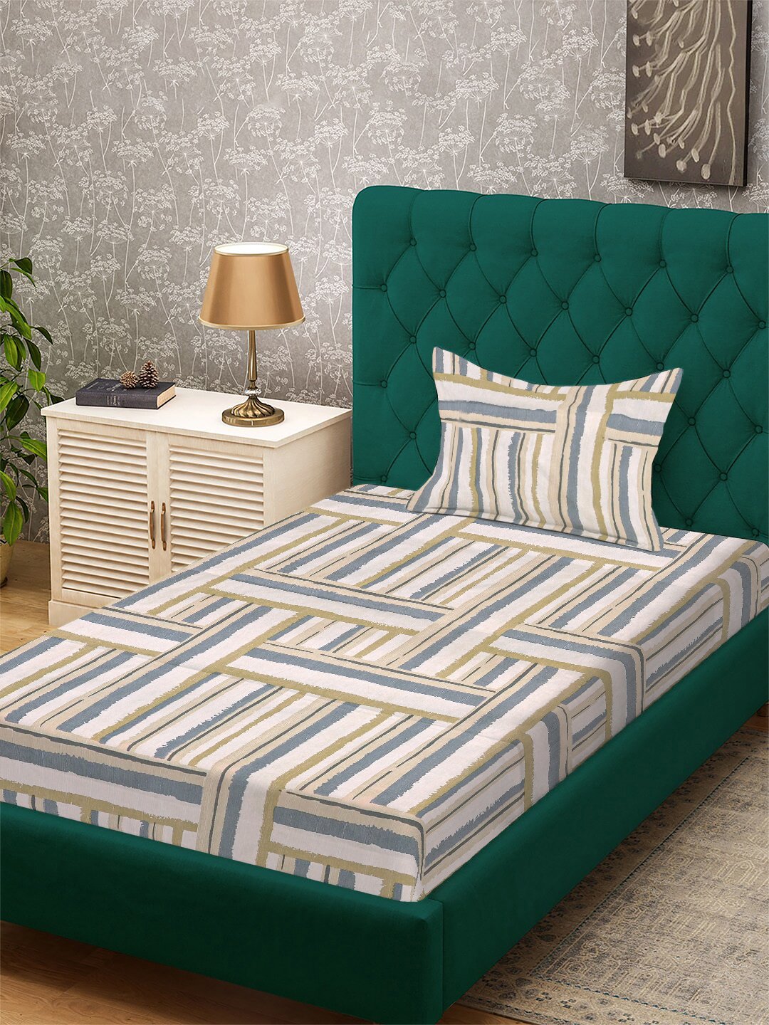 Multi Geometric 300 TC Cotton Blend Single Bedsheet with Pillow Cover