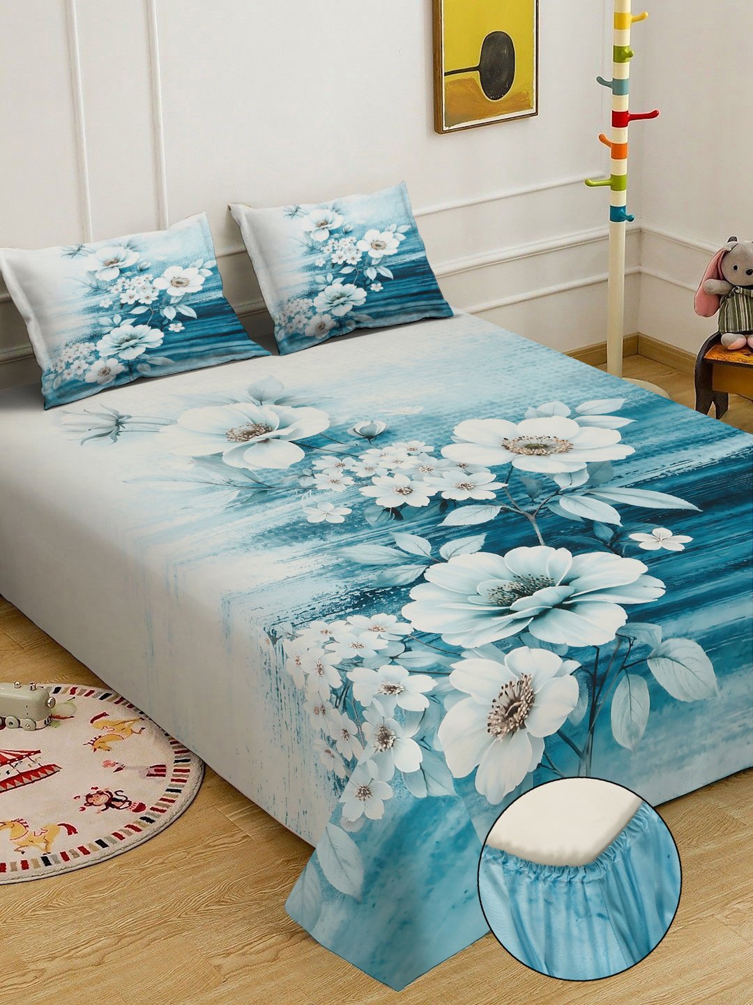 Blue Digital Floral Printed Cotton Blend Fitted Double Bedsheet with 2 Pillow Covers