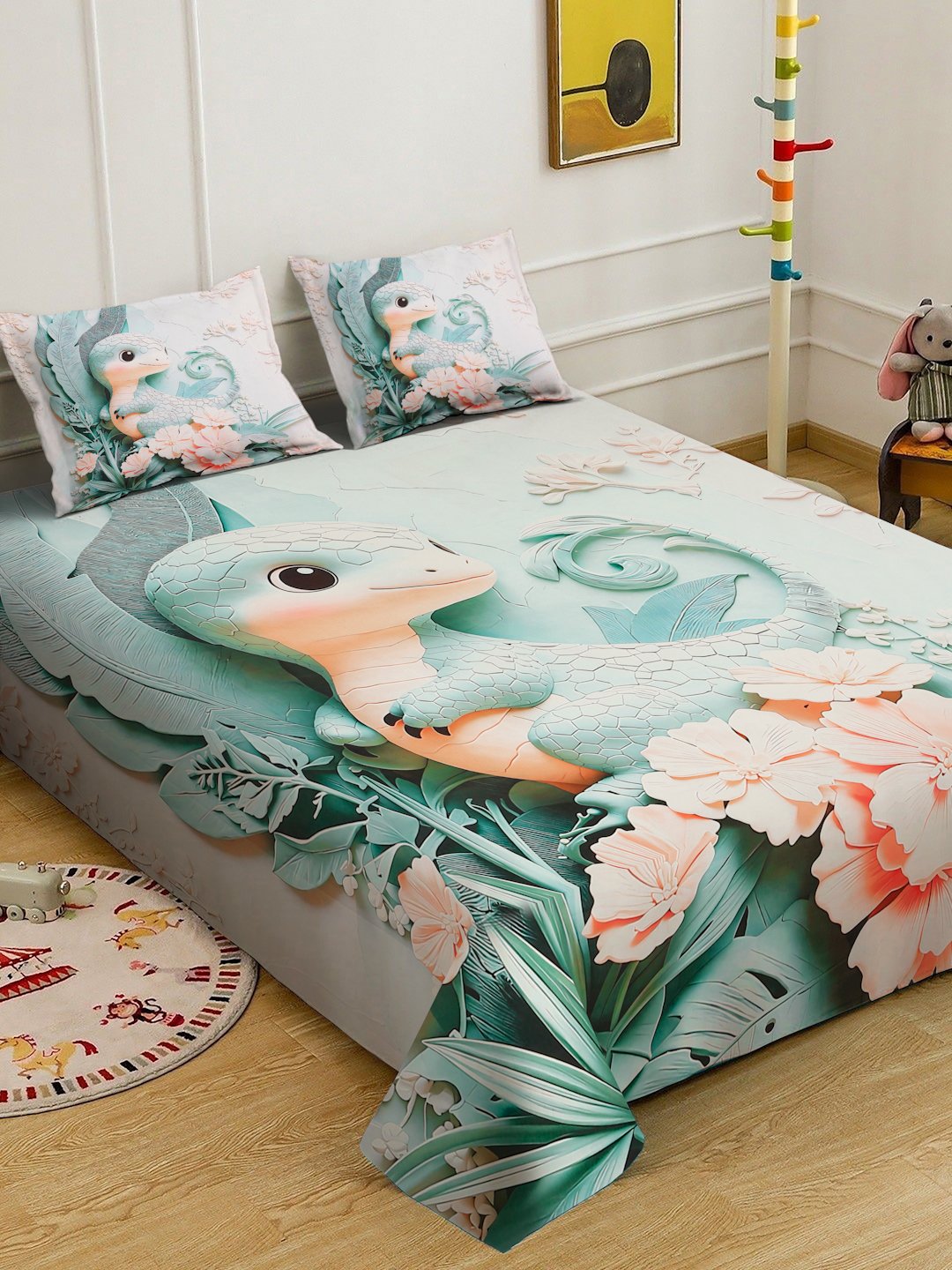 Green Digital Animal Printed Cotton Blend Double Bedsheet with 2 Pillow Covers