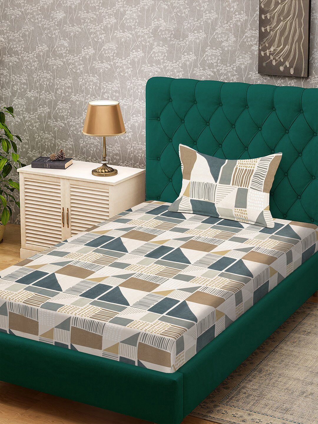 Multi Geometric 300 TC Cotton Blend Single Bedsheet with Pillow Cover
