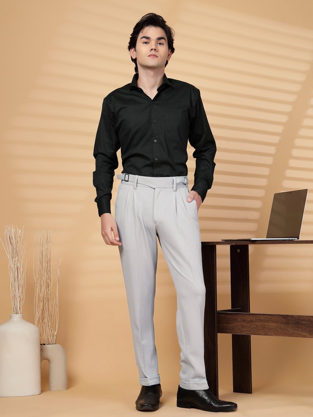 Light Grey Lycra Cotton Solid Smart Fit Formal Trouser