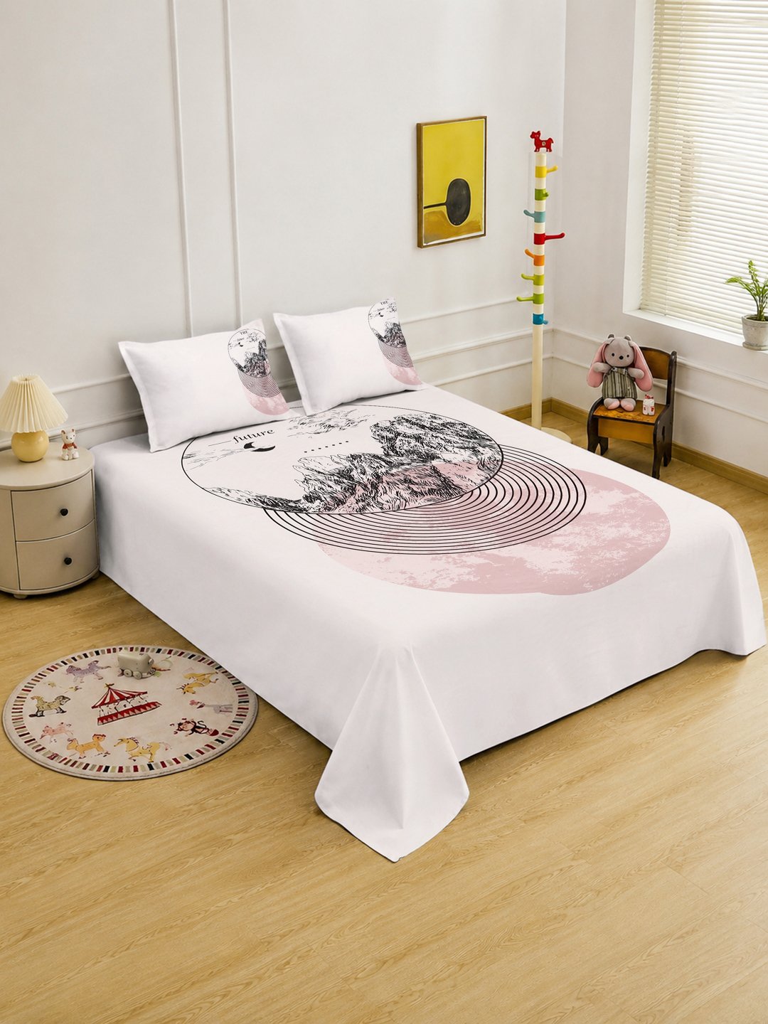 Digital Cream Geometric Cotton Blend Fitted Double Bedsheet with 2 Pillow Covers
