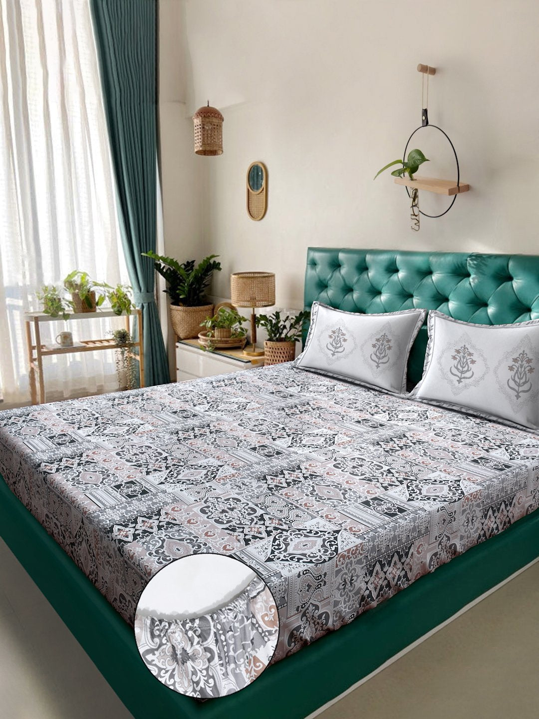 Multi Ethnic Motifs 400 TC Pure Cotton Super King Fitted Double Bedsheet with 2 Pillow Covers