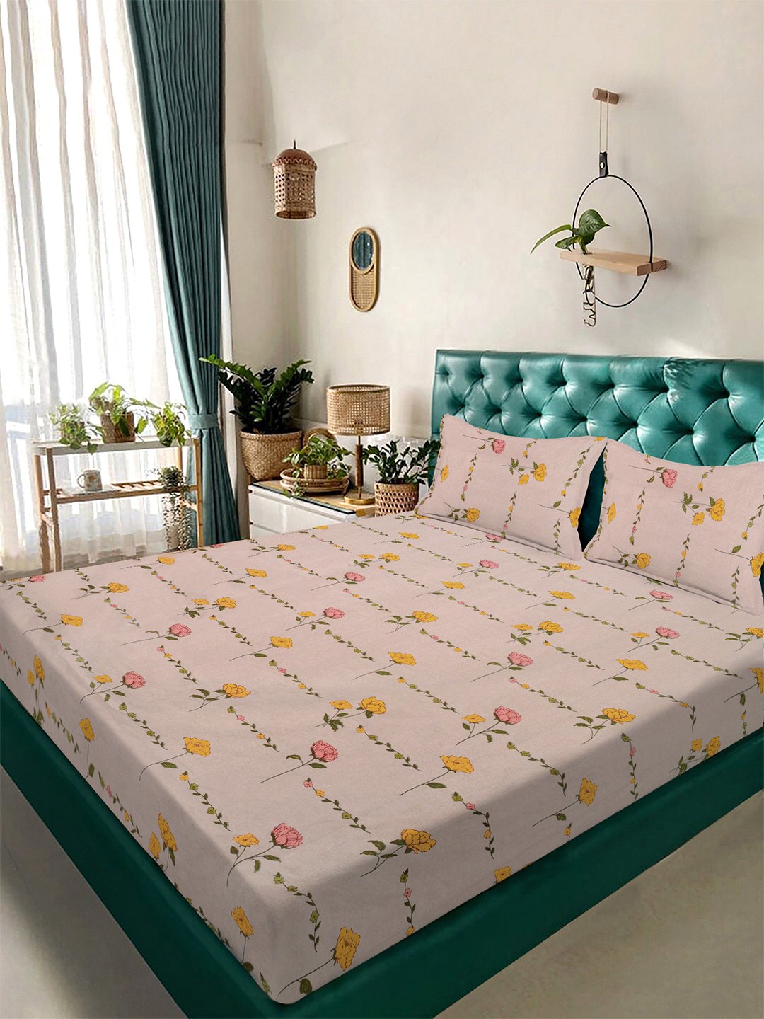Peach Floral 300 TC Cotton Blend Double Bedsheet with 2 Pillow Covers