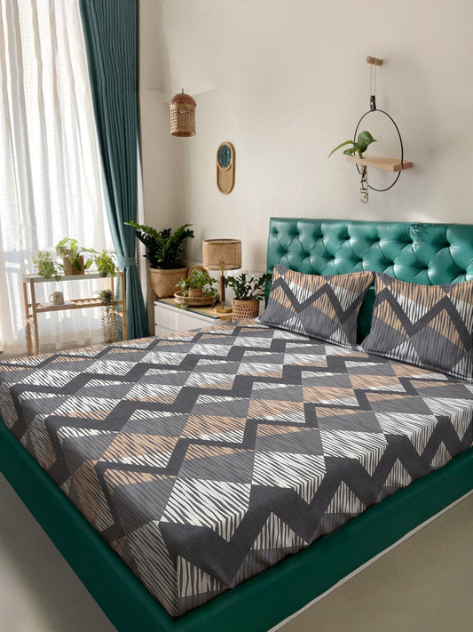 Grey Geometric  300 TC Cotton Blend Double Bedsheet with 2 Pillow Covers