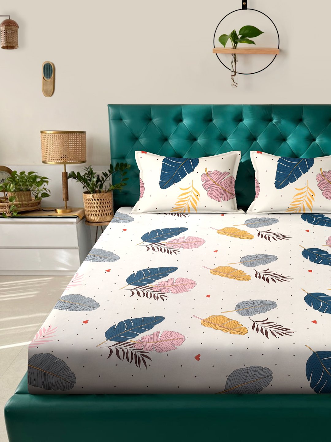 Cream Floral  300 TC Cotton Blend Fitted Double Bedsheet with 2 Pillow Covers