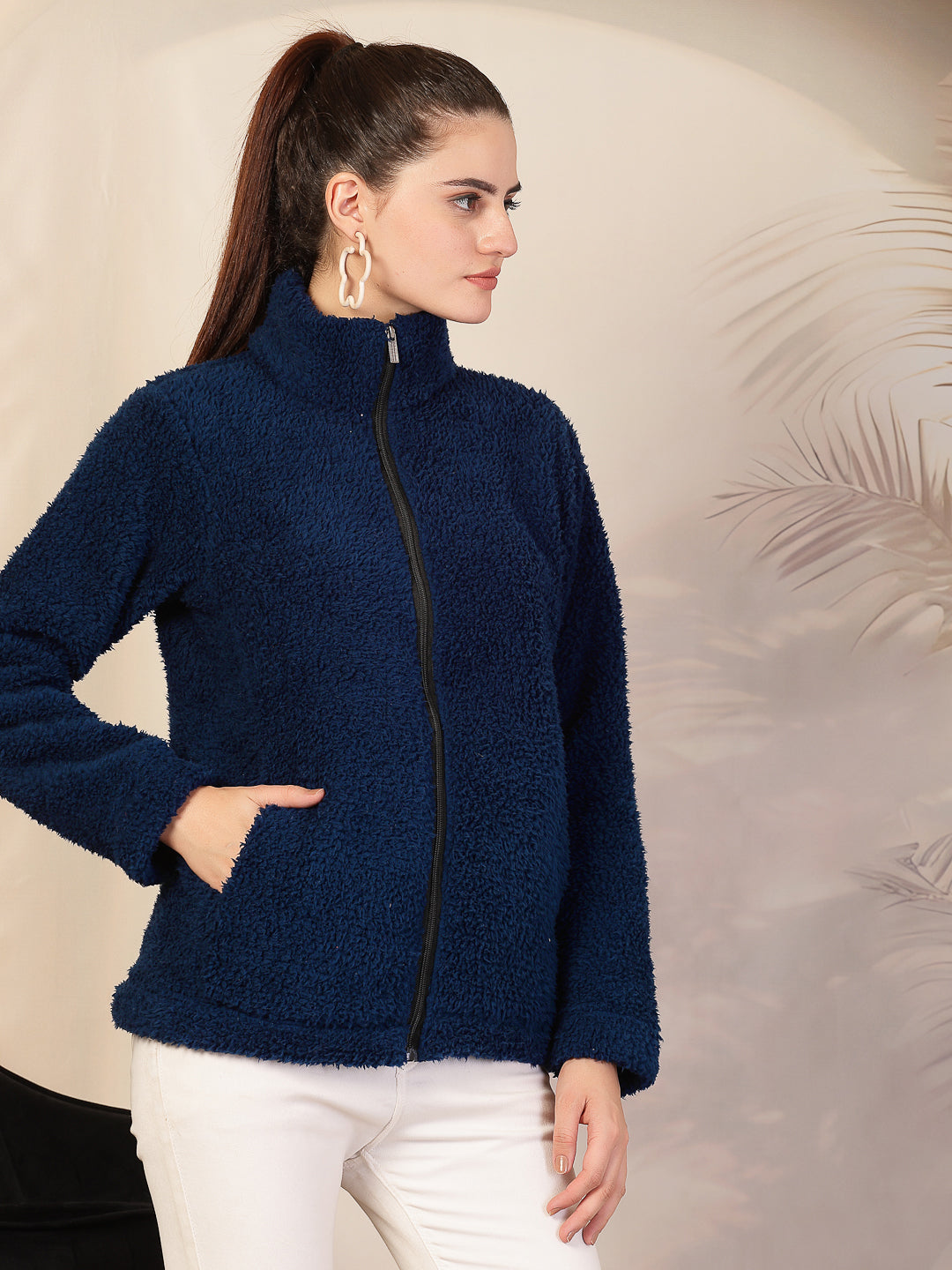 Klotthe Women Blue Solid Sherpa Heavy Winter Jacket – KLOTTHE®