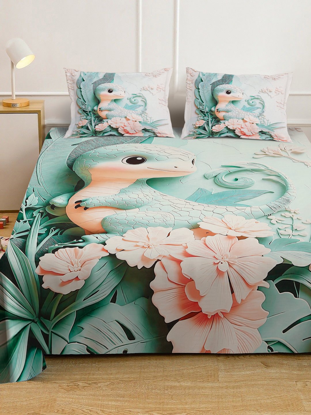 Green Digital Animal Printed Cotton Blend Fitted Double Bedsheet with 2 Pillow Covers