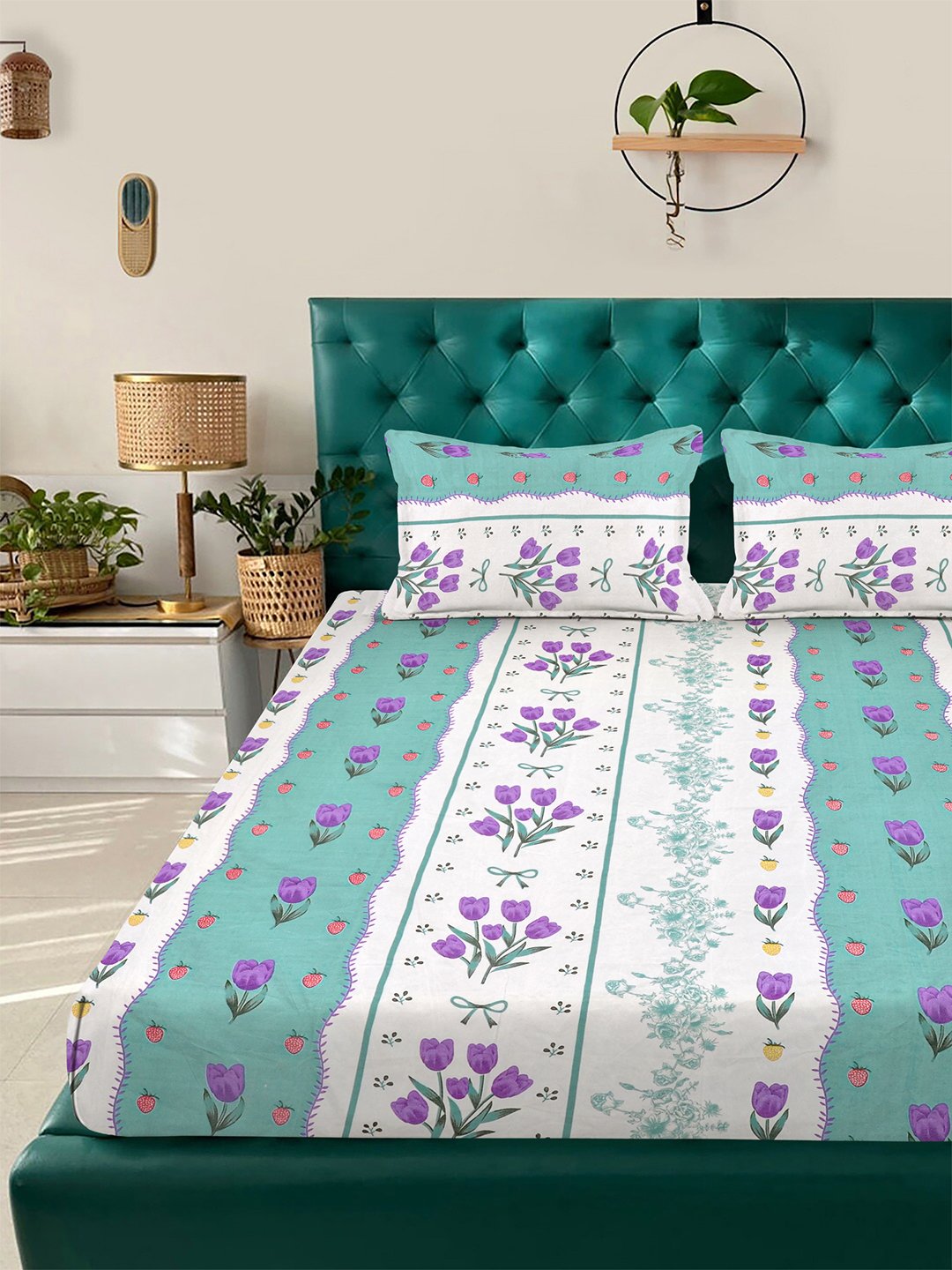 Green Floral 300 TC Cotton Blend Double Bedsheet with 2 Pillow Covers
