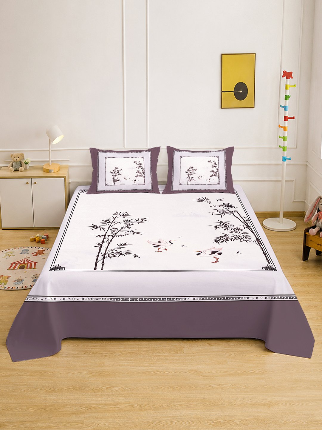 Digital White Floral Cotton Blend Double Bedsheet with 2 Pillow Covers