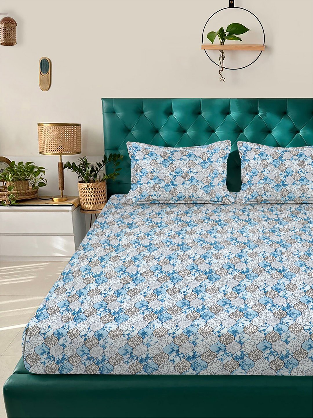 Blue Floral 300 TC Cotton Blend Double Bedsheet in Book Fold Packing
