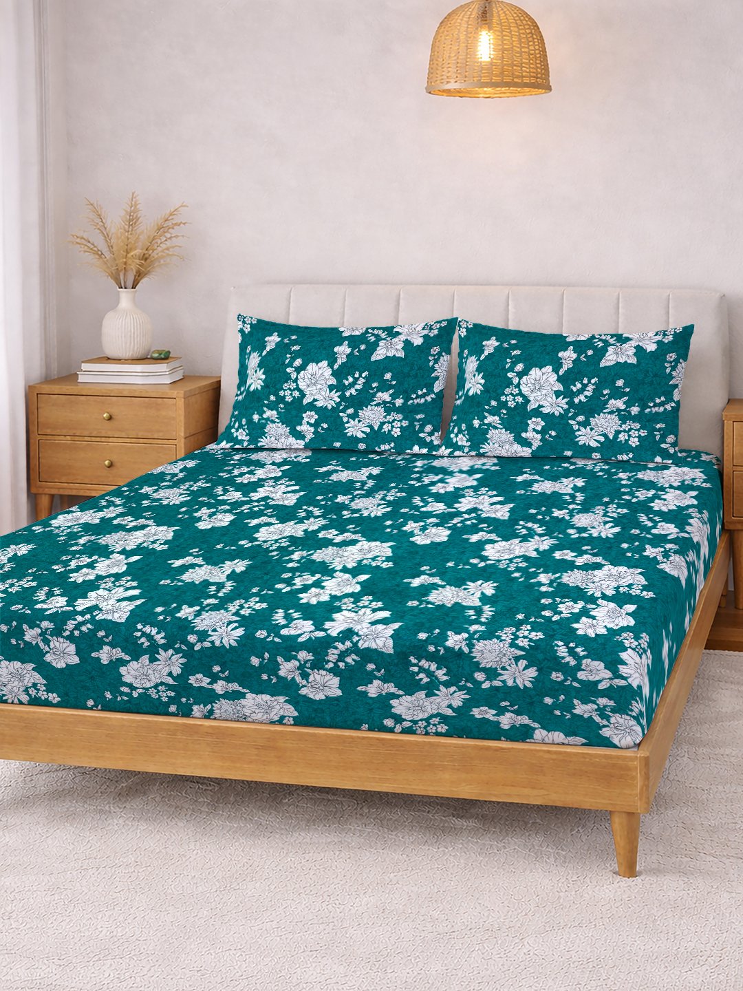 Green Floral Cotton Blend Double Bedsheet with 2 Pillow Covers
