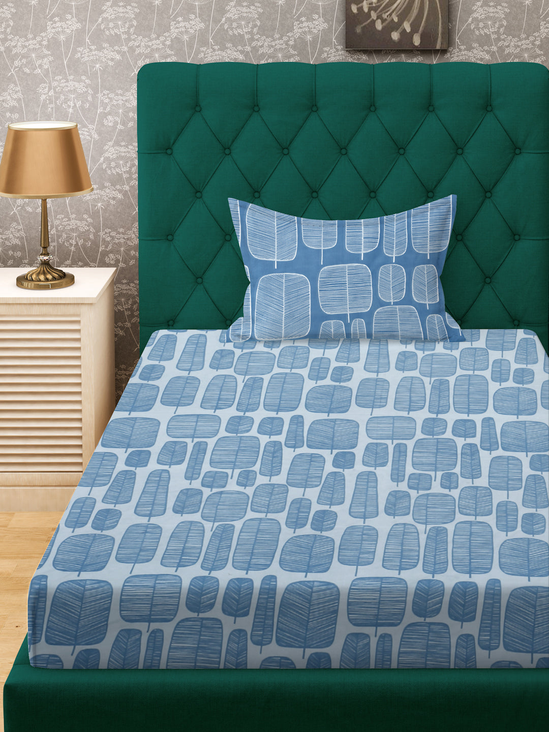 Klotthe Turquoise Geometric 300 TC Cotton Blend Fitted Single Bedsheet Set in Book Fold Packing