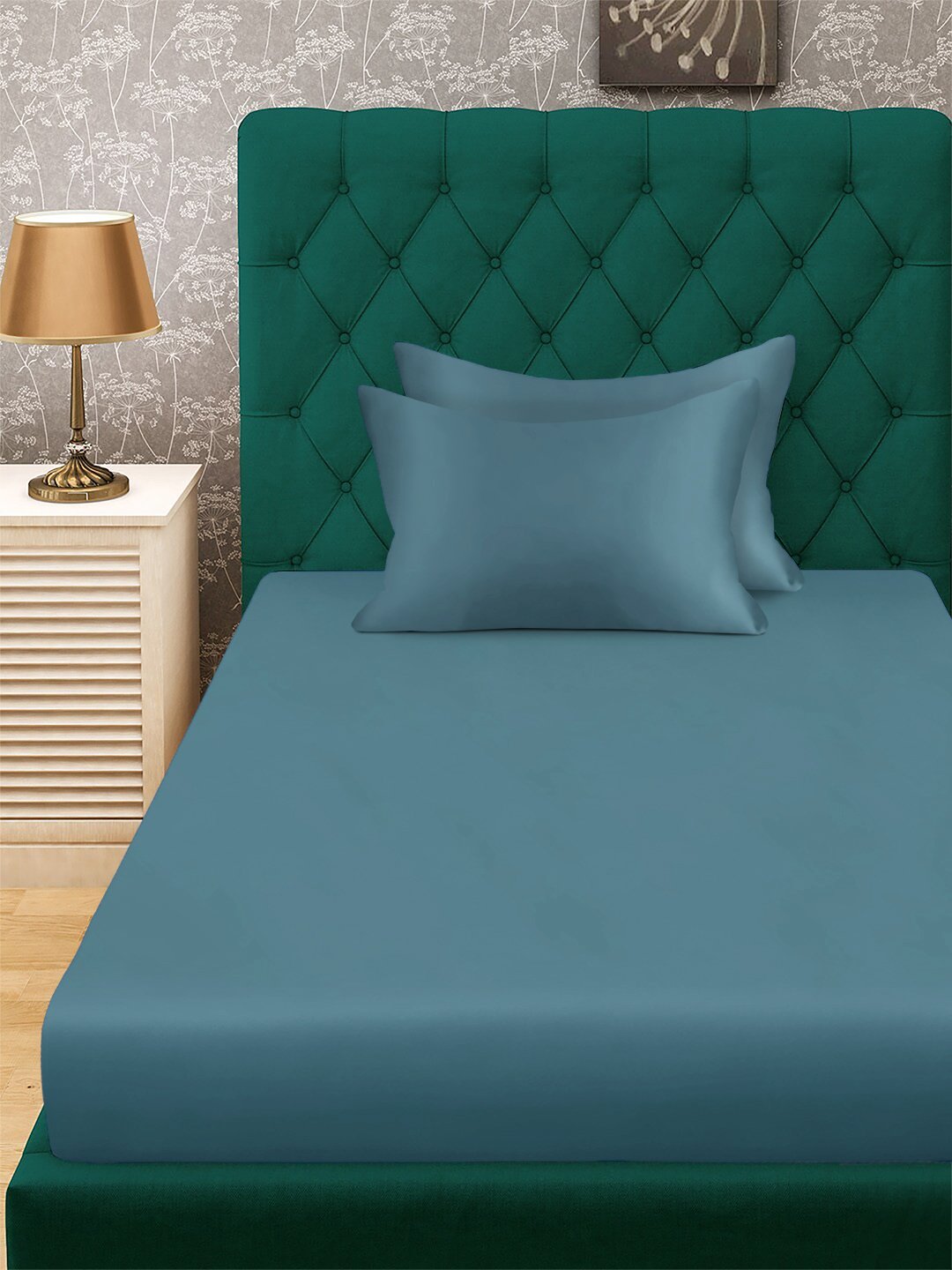 Turquoise Solid 300 TC Cotton Blend Fitted Single Bedsheet with 2 Pillow Covers