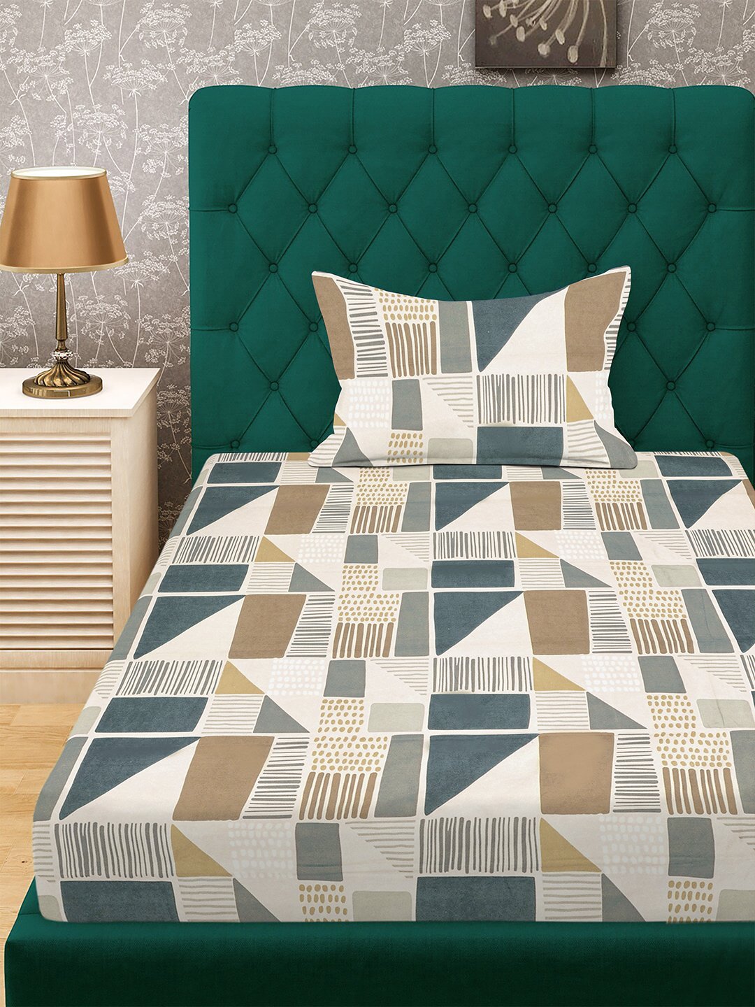 Multi Geometric 300 TC Cotton Blend Fitted Single Bedsheet with Pillow Cover