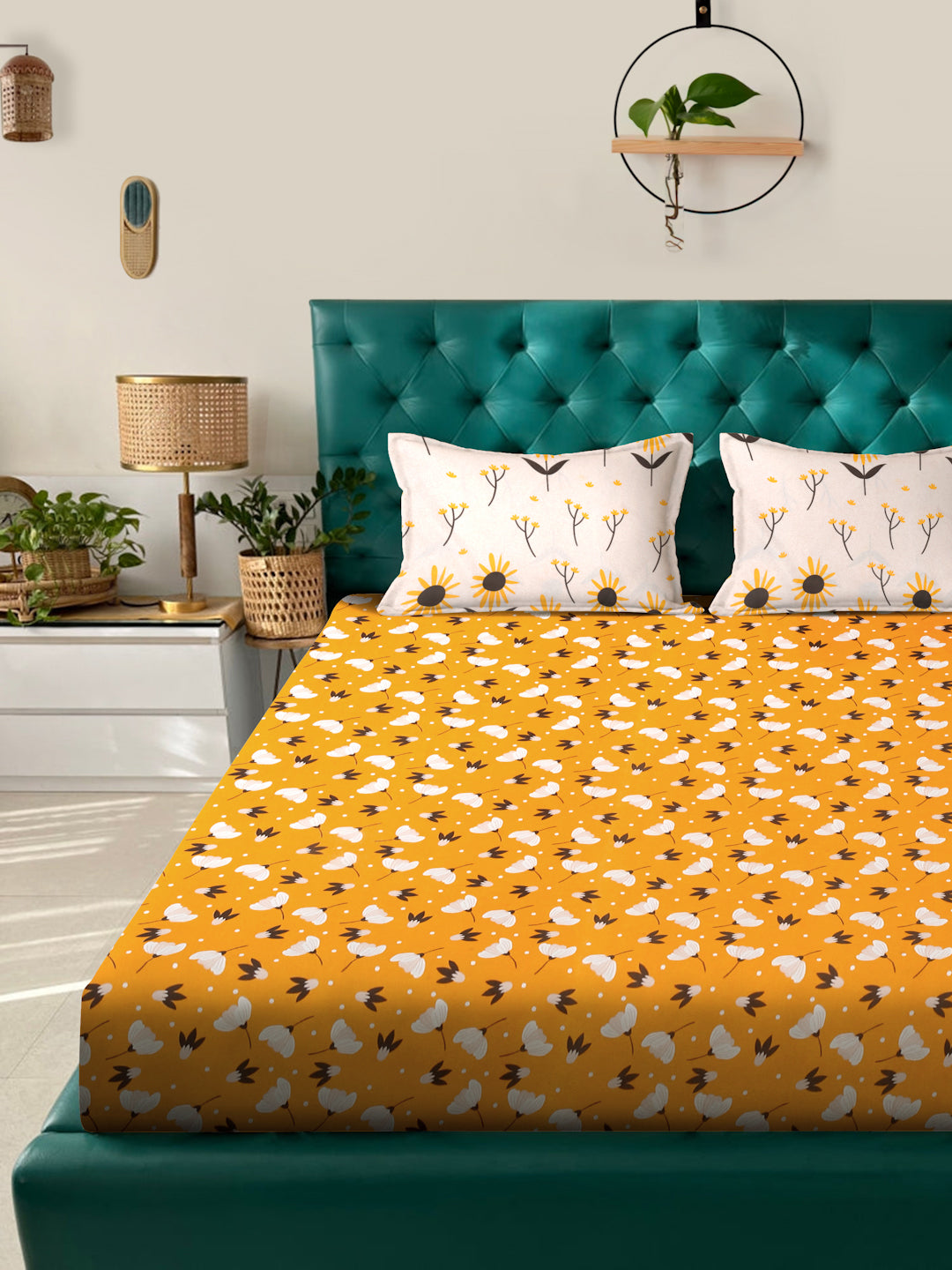 Klotthe Yellow Floral 300 TC Cotton Blend Fitted Double Bedsheet in Book Fold Packing