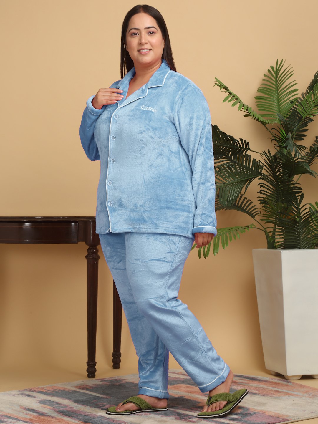 Women SkyBlue Solid Plus Size Woolen Night Suit