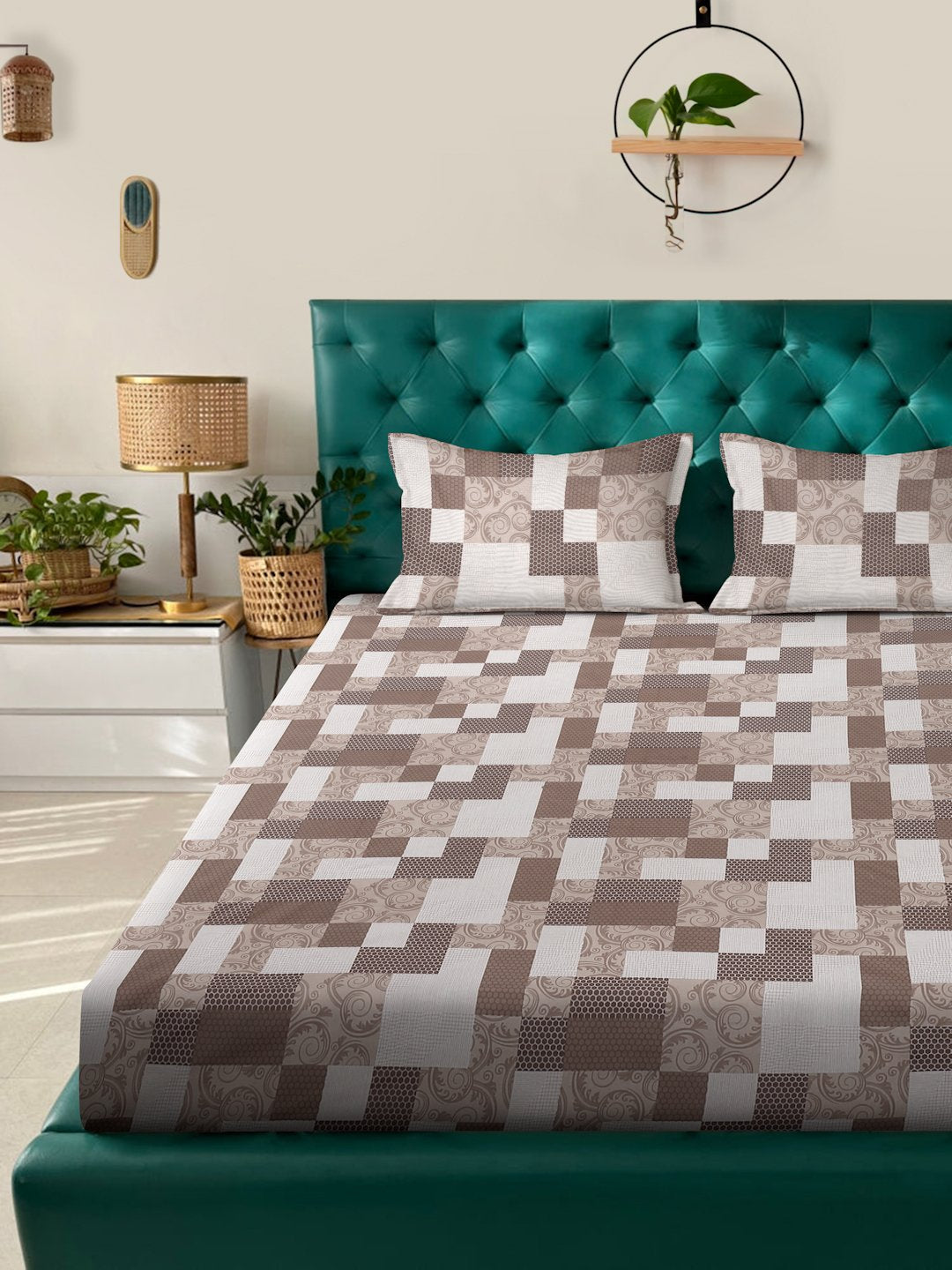 Brown Geometric 400 TC Pure Cotton Fitted Double Bedsheet with 2 Pillow Covers