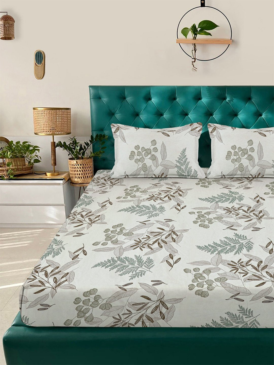 Cream Floral 300 TC Cotton Blend Double Bedsheet with 2 Pillow Covers