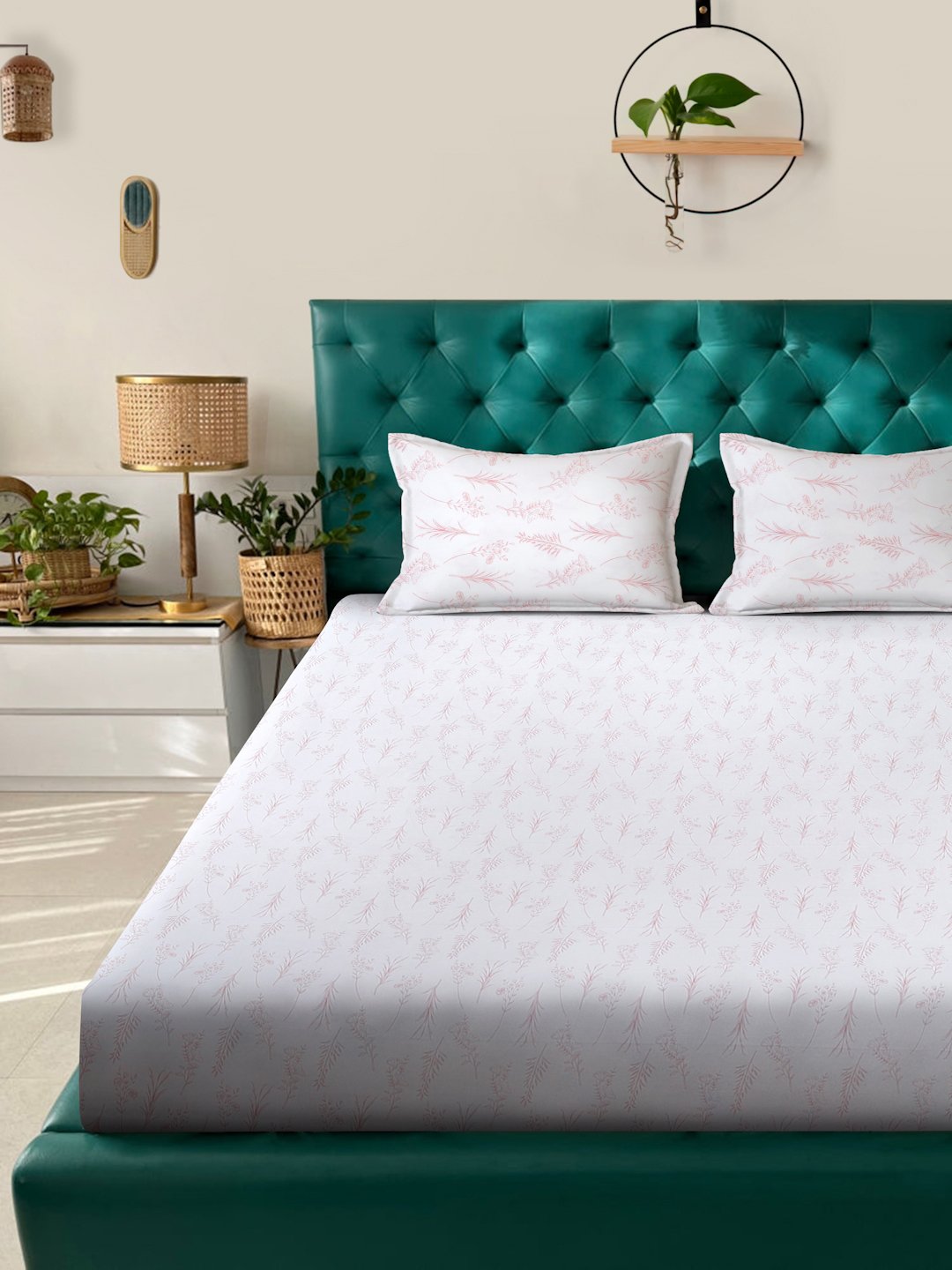 White Floral 400 TC Pure Cotton Super King Double Bedsheet with 2 Pillow Covers