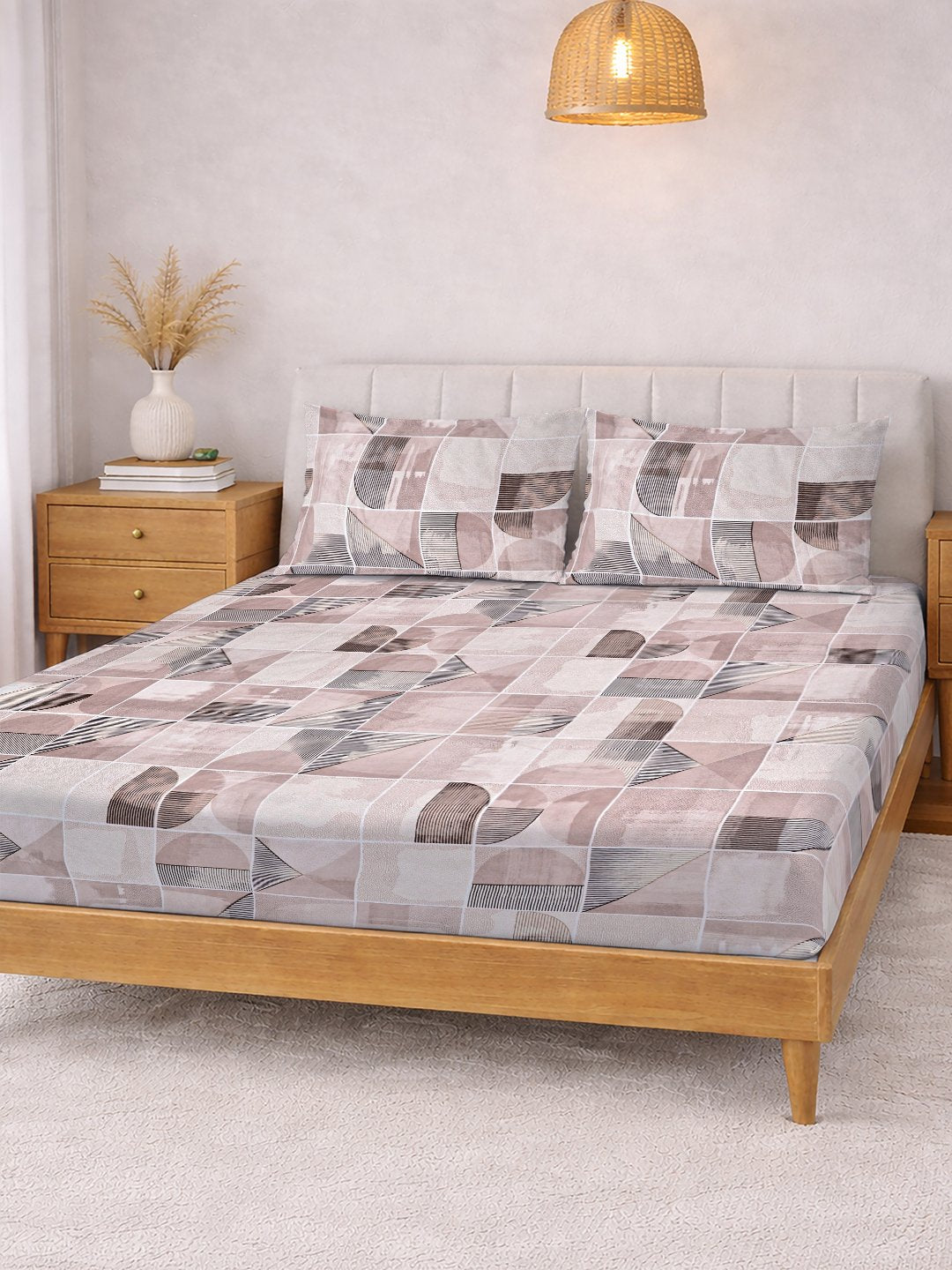 Multi Geometric Cotton Blend Double Bedsheet with 2 Pillow Covers