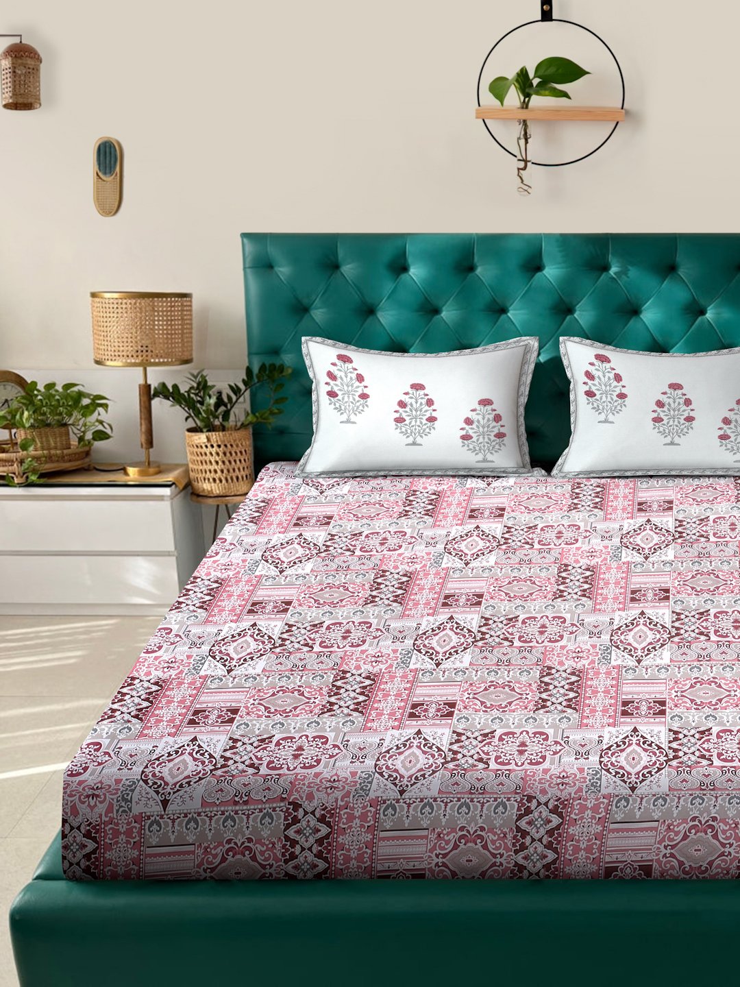 Red Ethnic Motifs 400 TC Pure Cotton Super King Double Bedsheet with 2 Pillow Covers