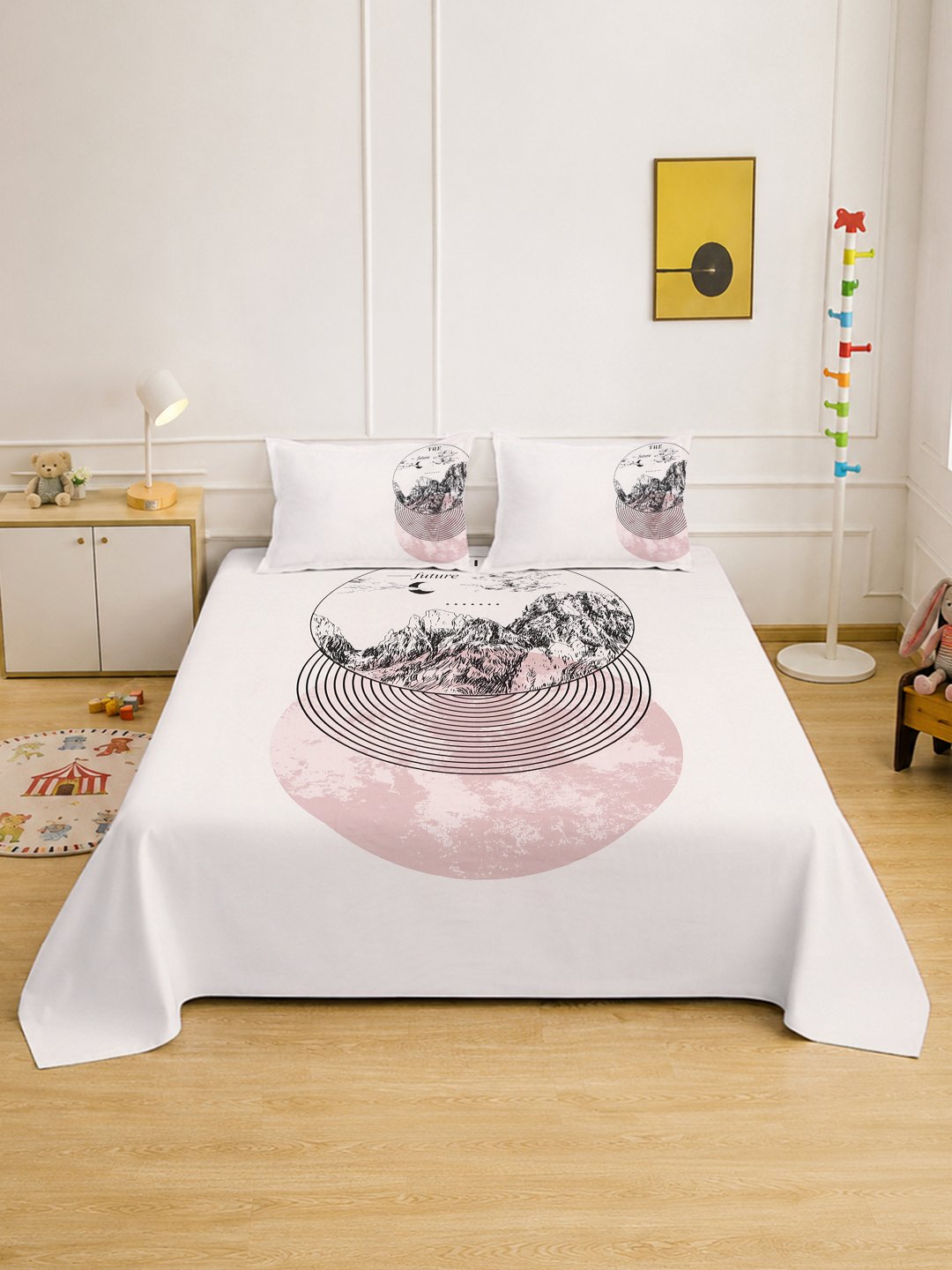 Digital Cream Geometric Cotton Blend Double Bedsheet with 2 Pillow Covers