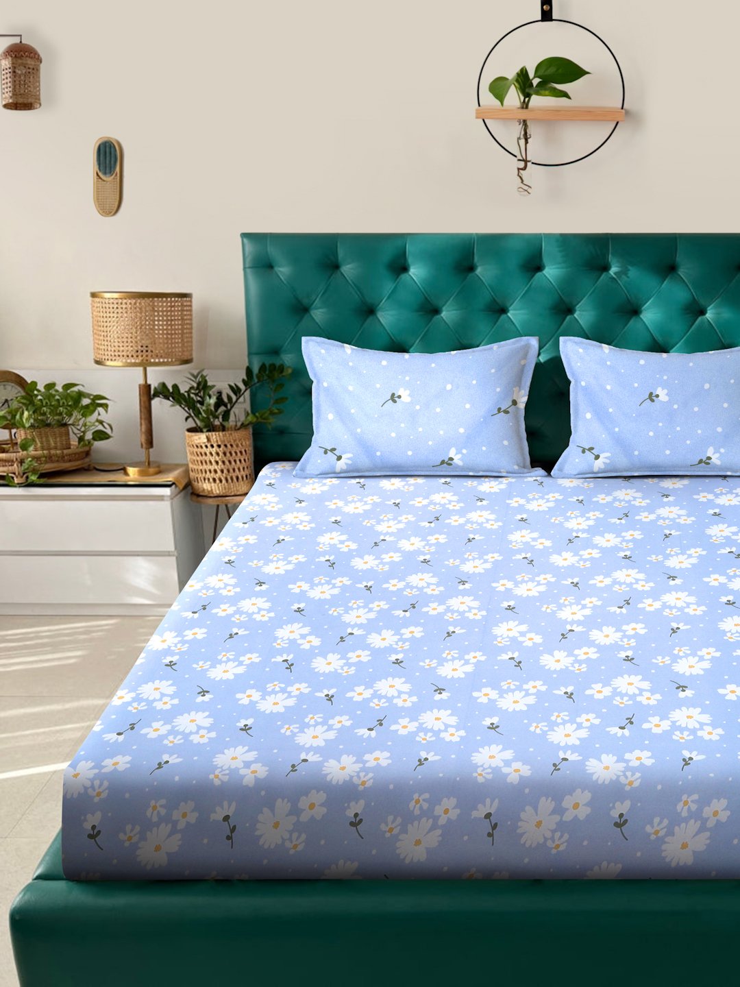 Blue Floral 300 TC Cotton Blend Fitted Double Bedsheet in Book Fold Packing
