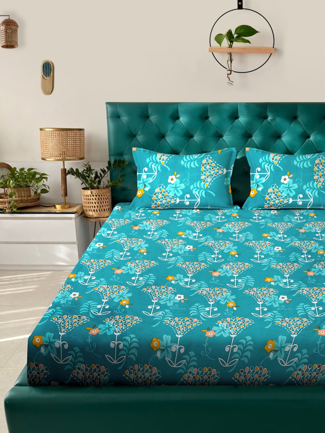 Green Floral 300 TC Cotton Blend Double Bedsheet with 2 Pillow Covers
